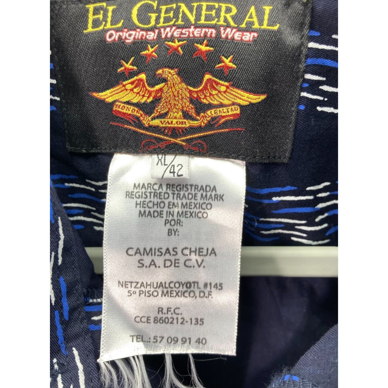Vintage El General Western Button Up Shirt Mens XL Navy Linked Dash Stripe 3/4 Sleeve Shirt Mens XL Navy Linked Dash Stripe 3/4 Sleeve Size US XL / EU 56 / 4 - 7 Thumbnail