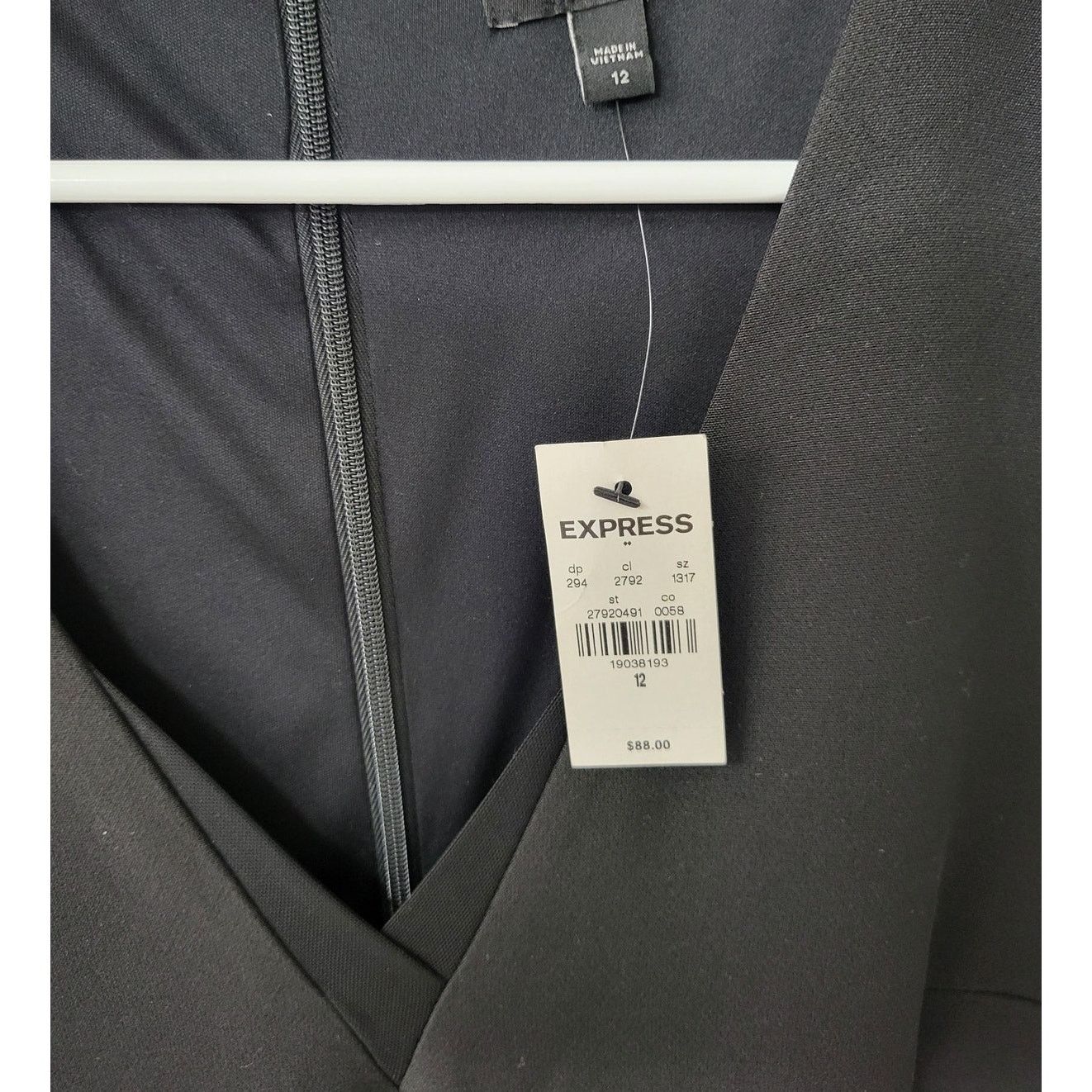 Express Express Black Sleeveless V Neck Jumpsuit - Size 12 Size 34" / US 12 / IT 48 - 3 Thumbnail