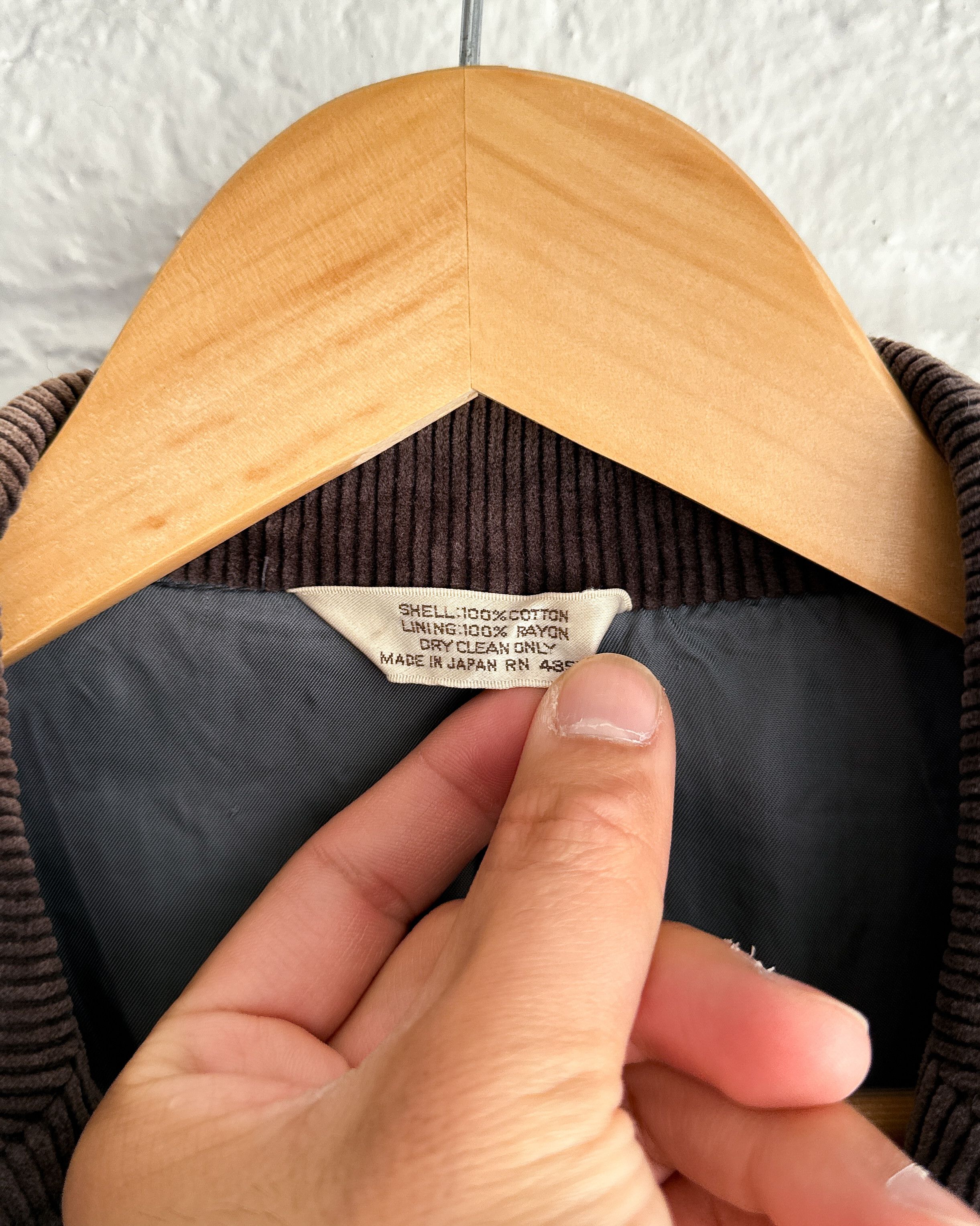 Vintage Vintage 1980s Cambridge Classics Gray Corduroy Blazer 42S Size 42S - 4 Thumbnail