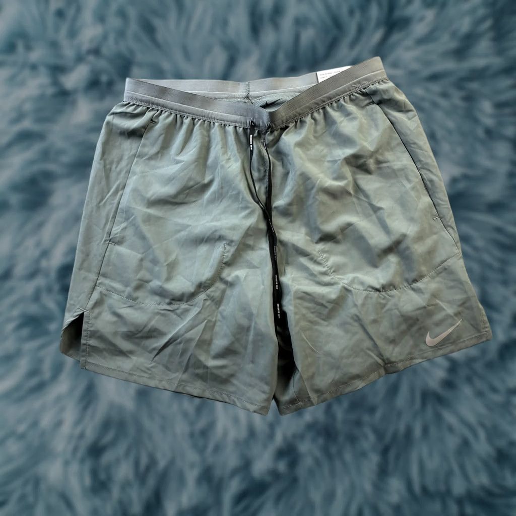 Nike Nike Mens Medium Gray Flex Stride 7" Running Shorts Lined Drawstring Size US 31 - 1 Thumbnail