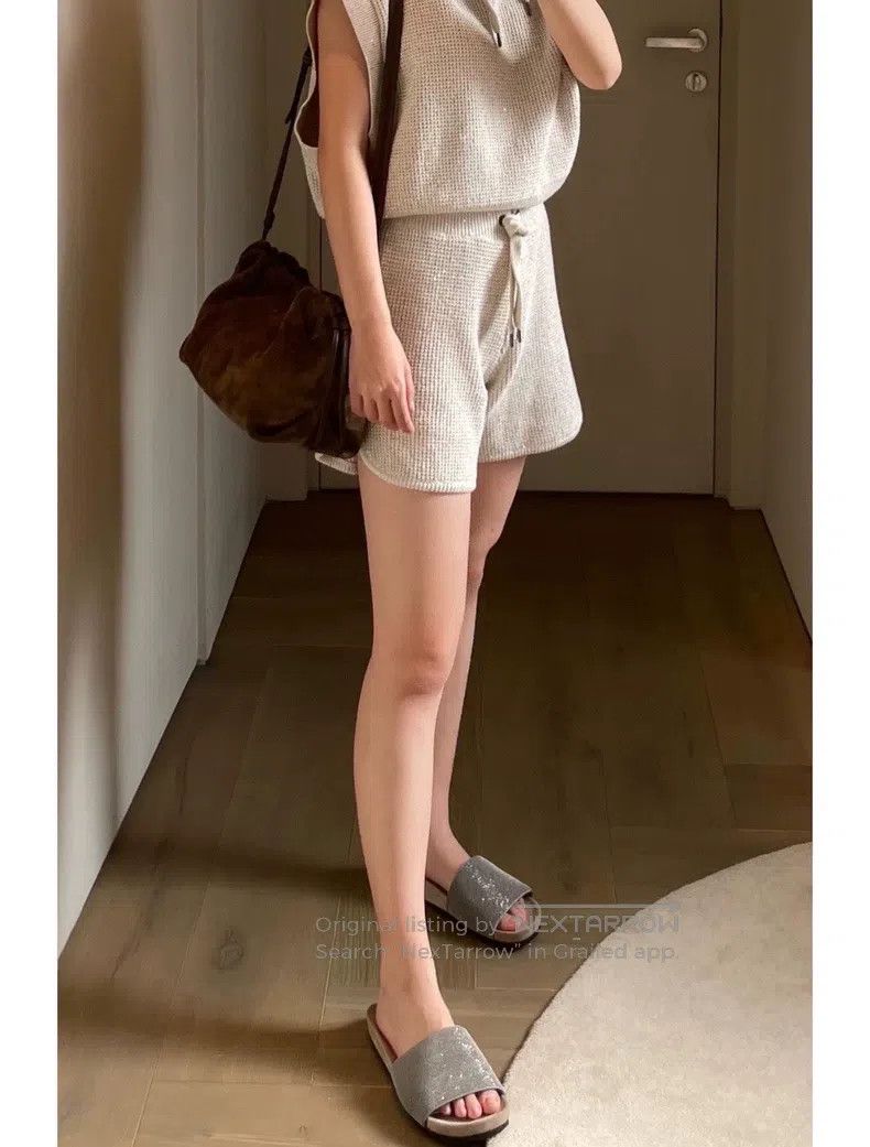 Brunello Cucinelli Brunello Cucinelli size S Ladies Drawstring Sequin Shorts Size 27" / US 4 / IT 40 - 2 Thumbnail