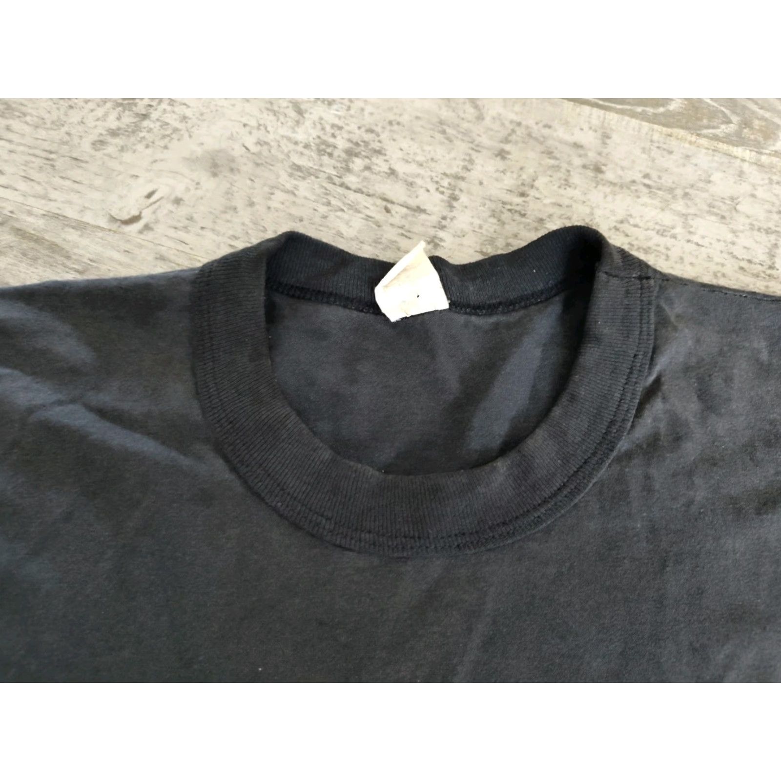 Vintage VINTAGE Army College Military T-Shirt Black Graphic Print Sz L Mens Size US L / EU 52-54 / 3 - 3 Thumbnail
