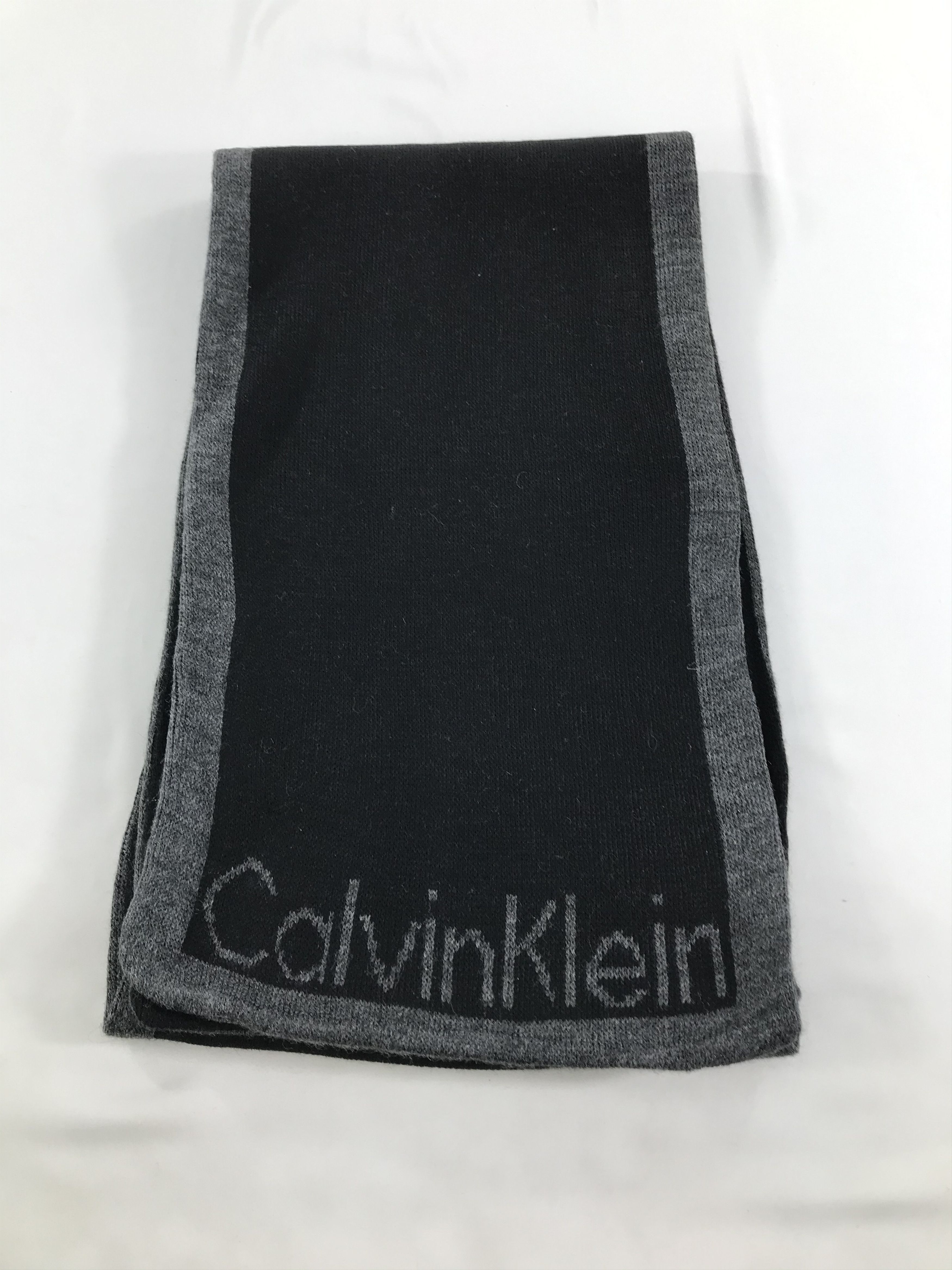 Calvin Klein Calvin Klein Wool Scarf Muffler Neck Wrap V183 Size ONE SIZE - 2 Thumbnail