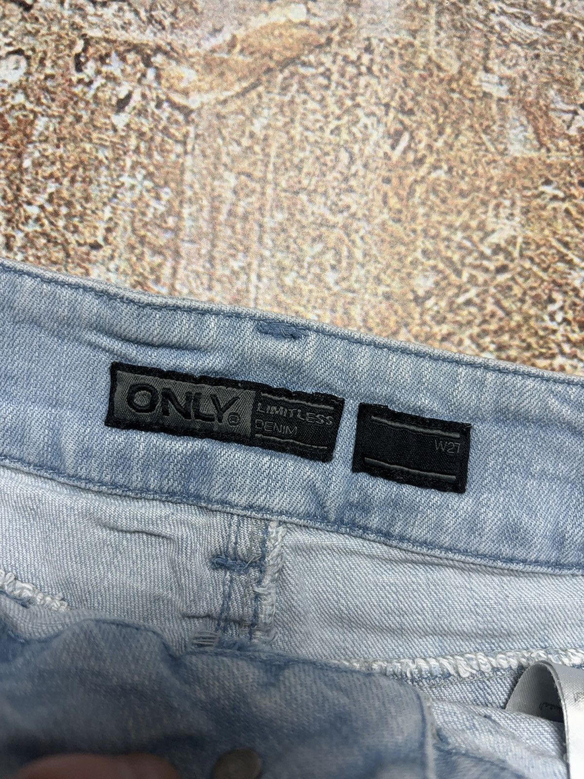 Japanese Brand × Vintage Vintage pockets micro mini denim shorts Size 28" / US 6 / IT 42 - 7 Thumbnail