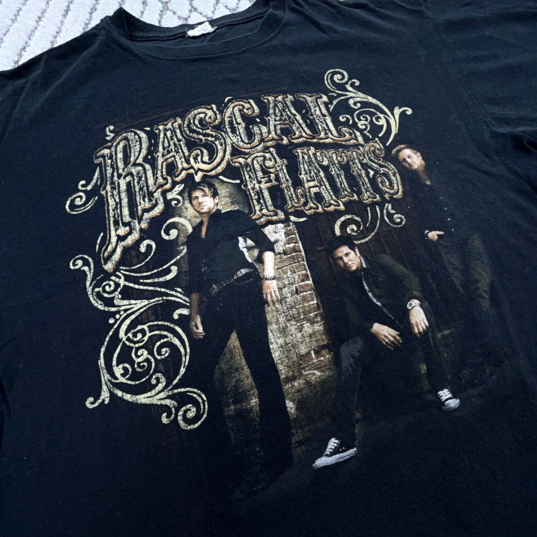 Anvil Rascal Flatts Shirt Men Large Black Band Tee T Country Music Band Y2K 00s 2012 Size US L / EU 52-54 / 3 - 3 Thumbnail