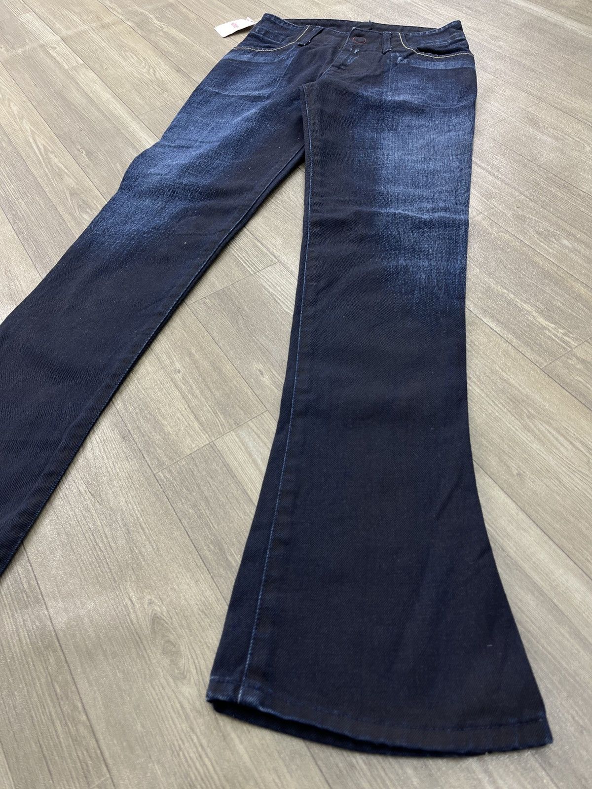 Levi's Vintage Clothing 🇯🇵Deadstock Vintage Levis 7721-2026 Japan Faded Flared Jeans Size US 26 / EU 42 - 3 Thumbnail