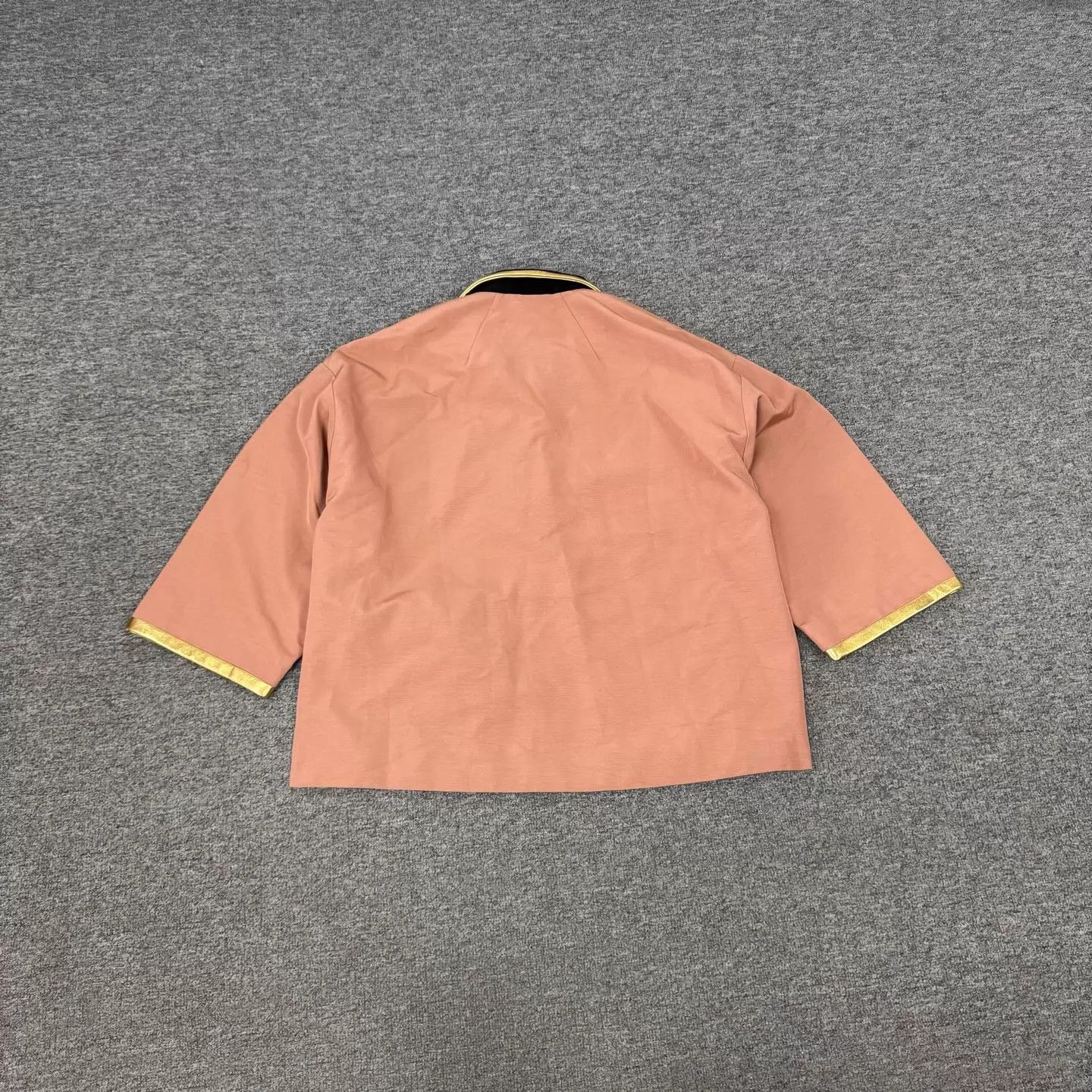 Gucci Gucci Nude Pink Gold Trim Short Jacket Size 38 Size XS / US 0-2 / IT 36-38 - 2 Thumbnail