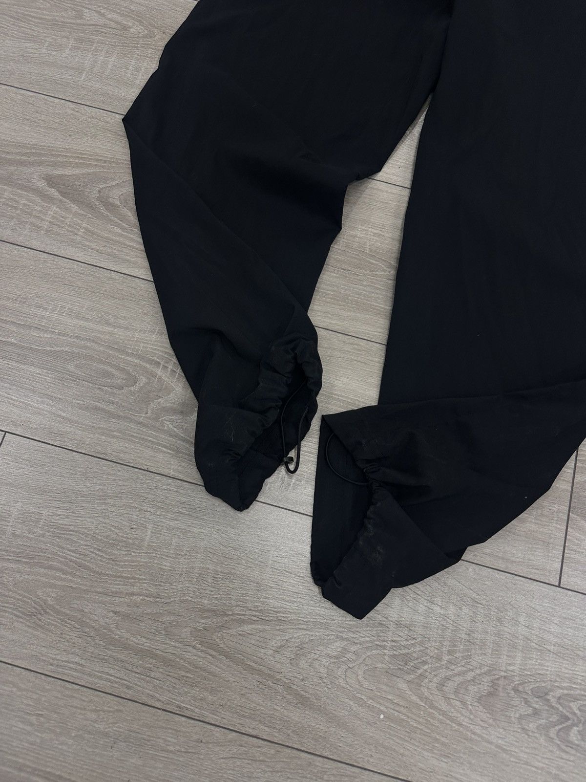 Nike Nike Vintage Nylon Trackpants Sweatpants Size US 32 / EU 48 - 4 Thumbnail