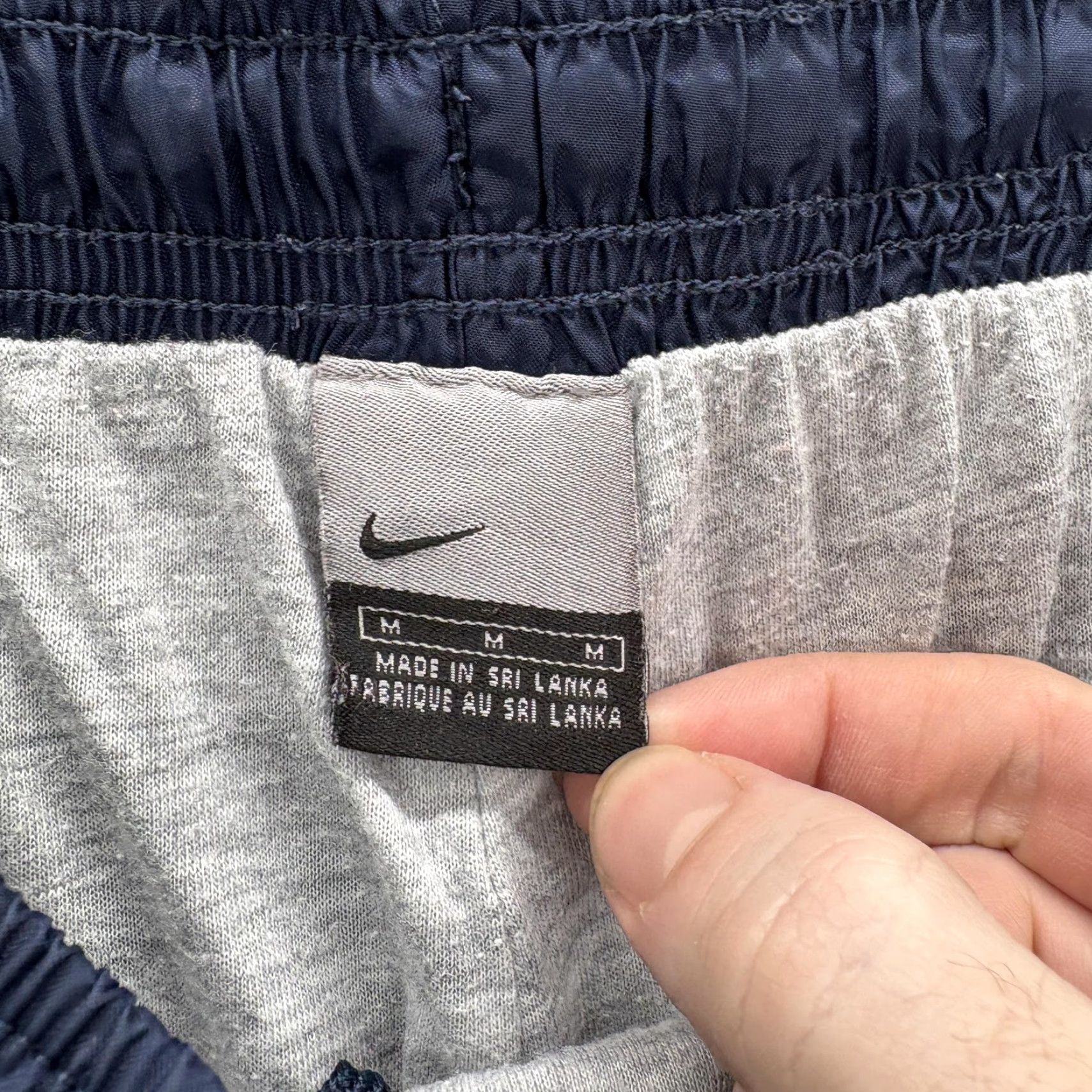 Nike VINTAGE Nike Woven Track Pants Mens M Blue Lined Elastic Zip Hem Gym 90s Size US 31 - 4 Thumbnail