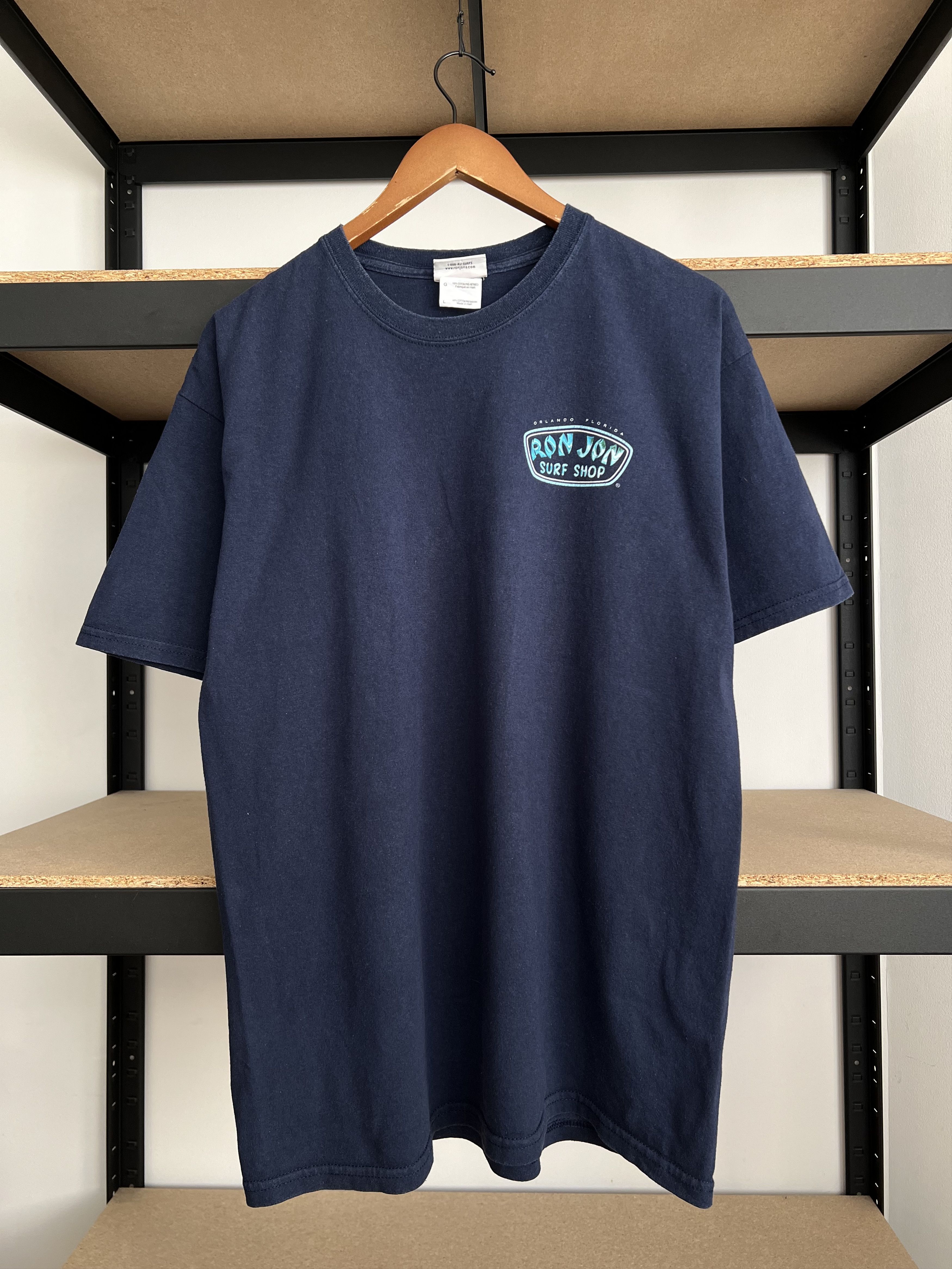 Ron Jon Surf Shop Vintage 2000s Ron Jon Surf Shop Orlando Florida T-shirt Size US L / EU 52-54 / 3 - 3 Thumbnail