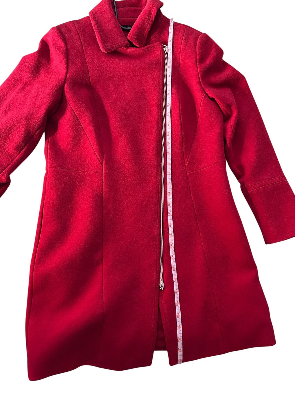 White House Black Market White House Black Market RedAsymmetrical Zip Wool-Blend Coat Size M / US 6-8 / IT 42-44 - 3 Thumbnail