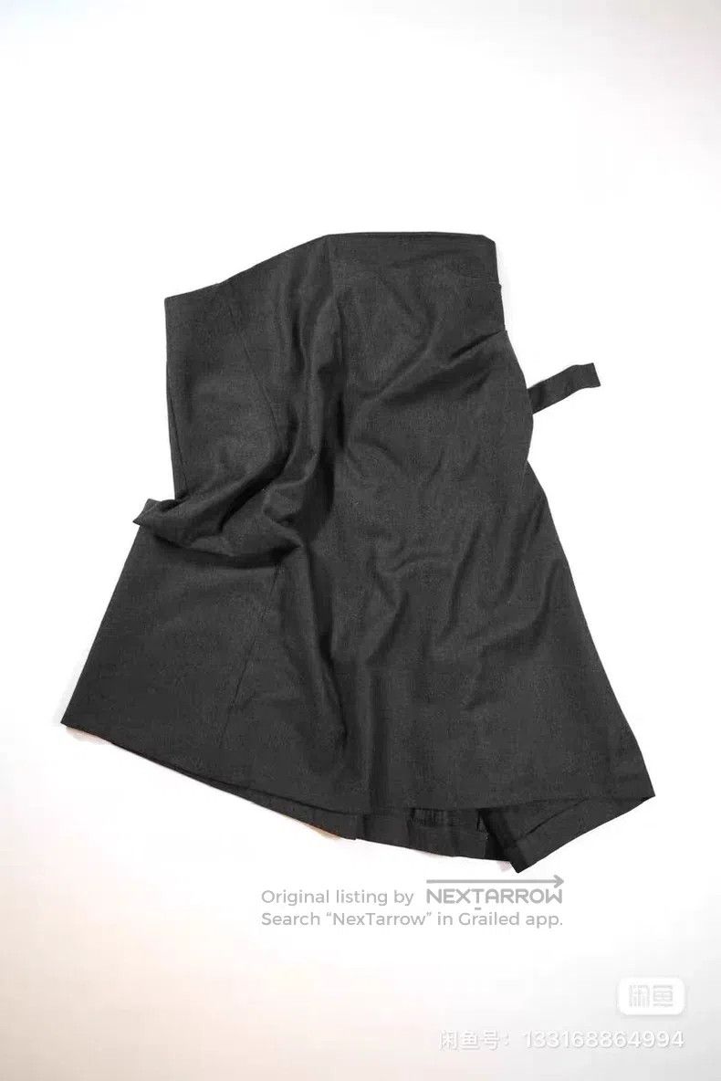 Dries Van Noten Dries Van Noten Black Midi Skirt Size 26" / US 2 / IT 38 - 4 Thumbnail
