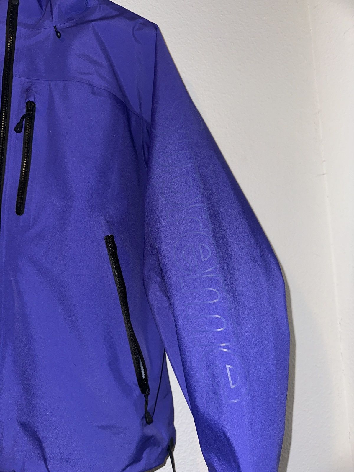 Supreme Supreme GORE-TEX Taped Seam Shell Jacket Size US S / EU 44-46 / 1 - 5 Thumbnail