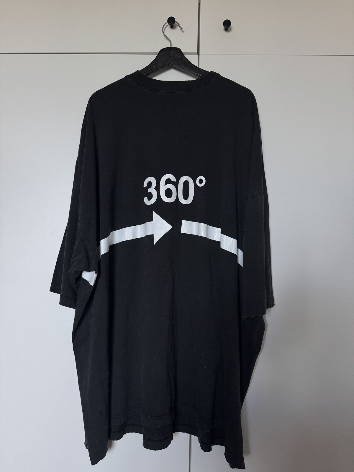Balenciaga Balenciaga 360 Tee Size US XXL / EU 58 / 5 - 1 Thumbnail