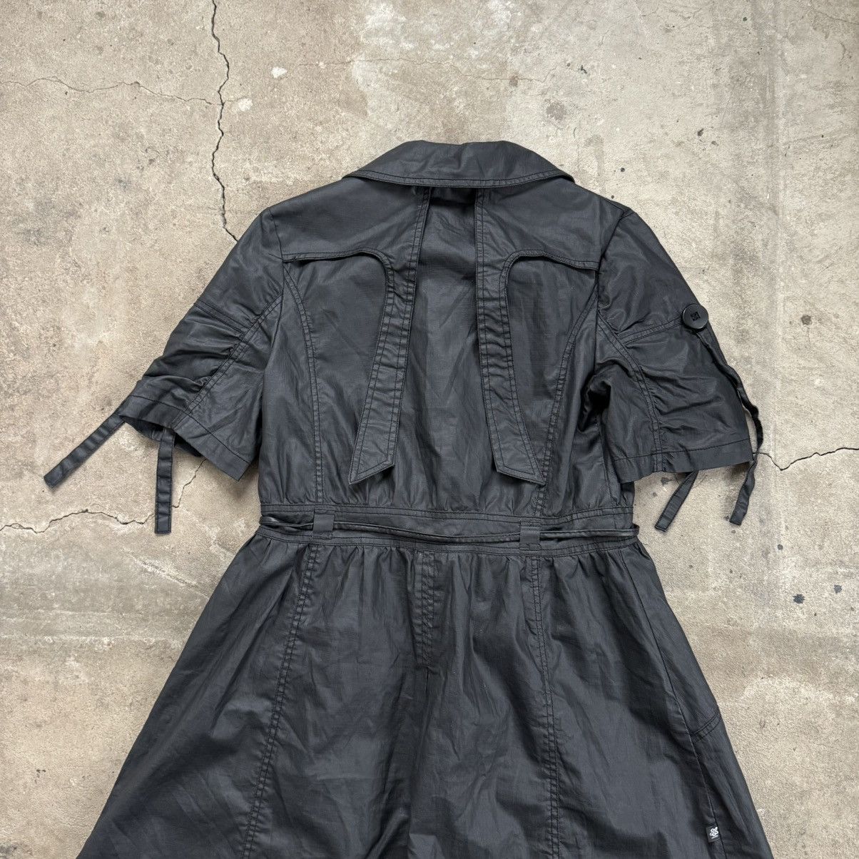 Japanese Brand Les Femmes Paris Babydoll Short Sleeve Wax Black Coat Size L / US 10 / IT 46 - 6 Thumbnail