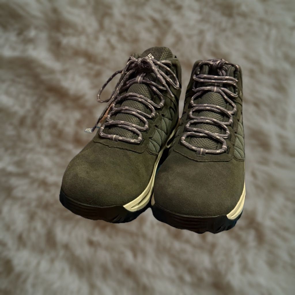Columbia Womens Transverse Mid hike Waterproof Suede Granite Sz 10.5 Boot
