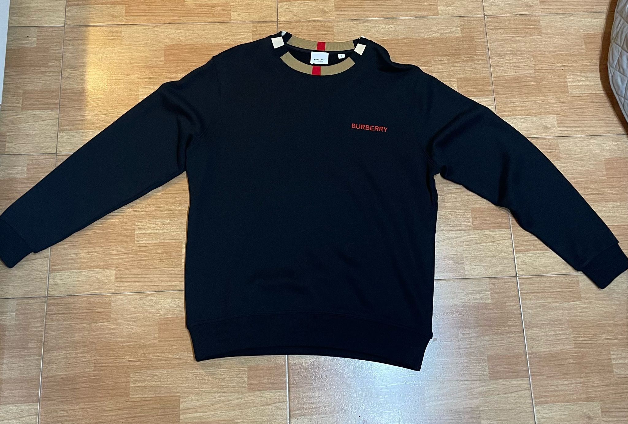 Burberry BURBERRY SWEATER Size US S / EU 44-46 / 1 - 1 Thumbnail