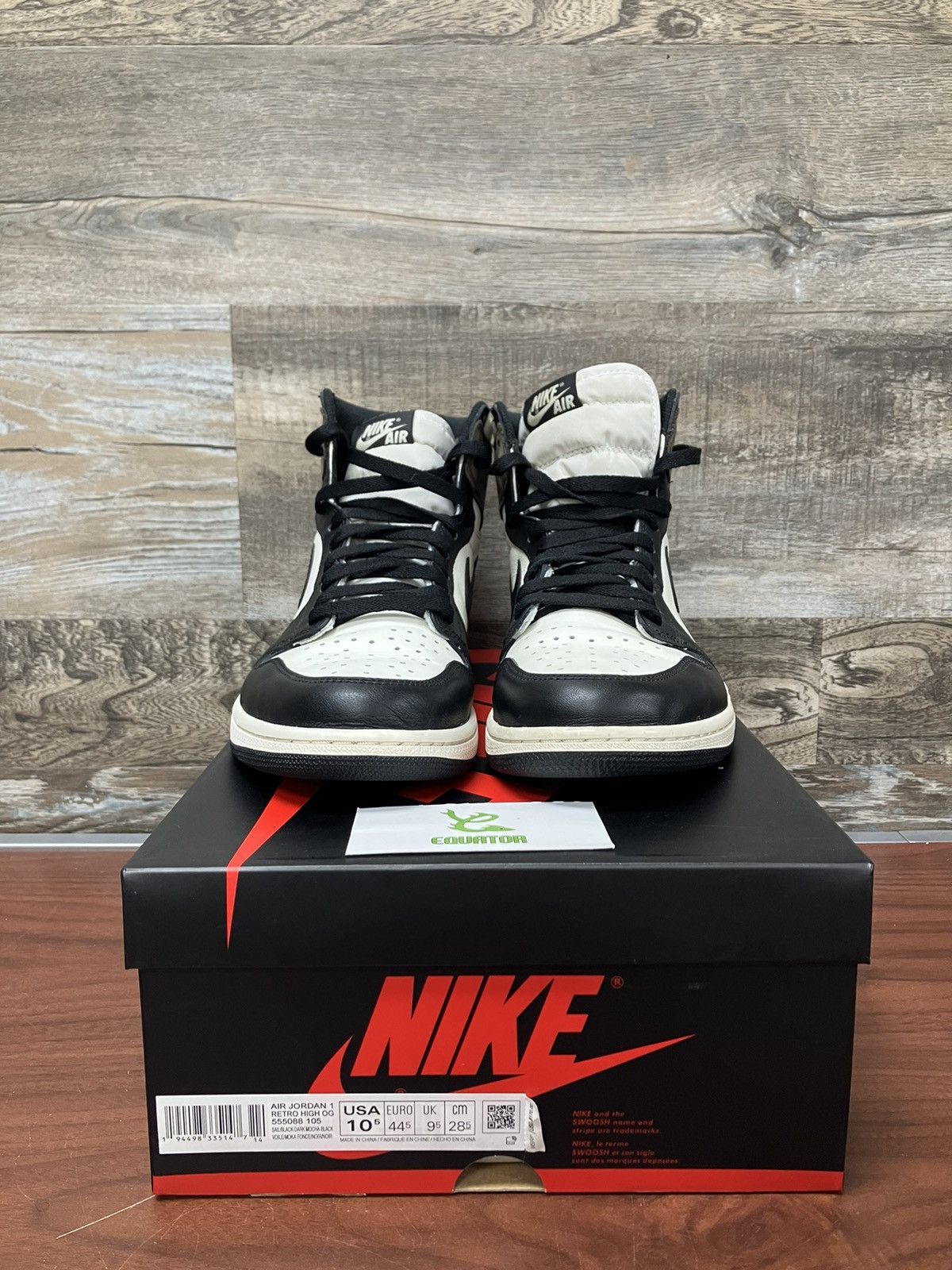 Jordan Brand Jordan 1 Retro High Mocha Size 10.5 Size US 10.5 / EU 43-44 - 3 Thumbnail