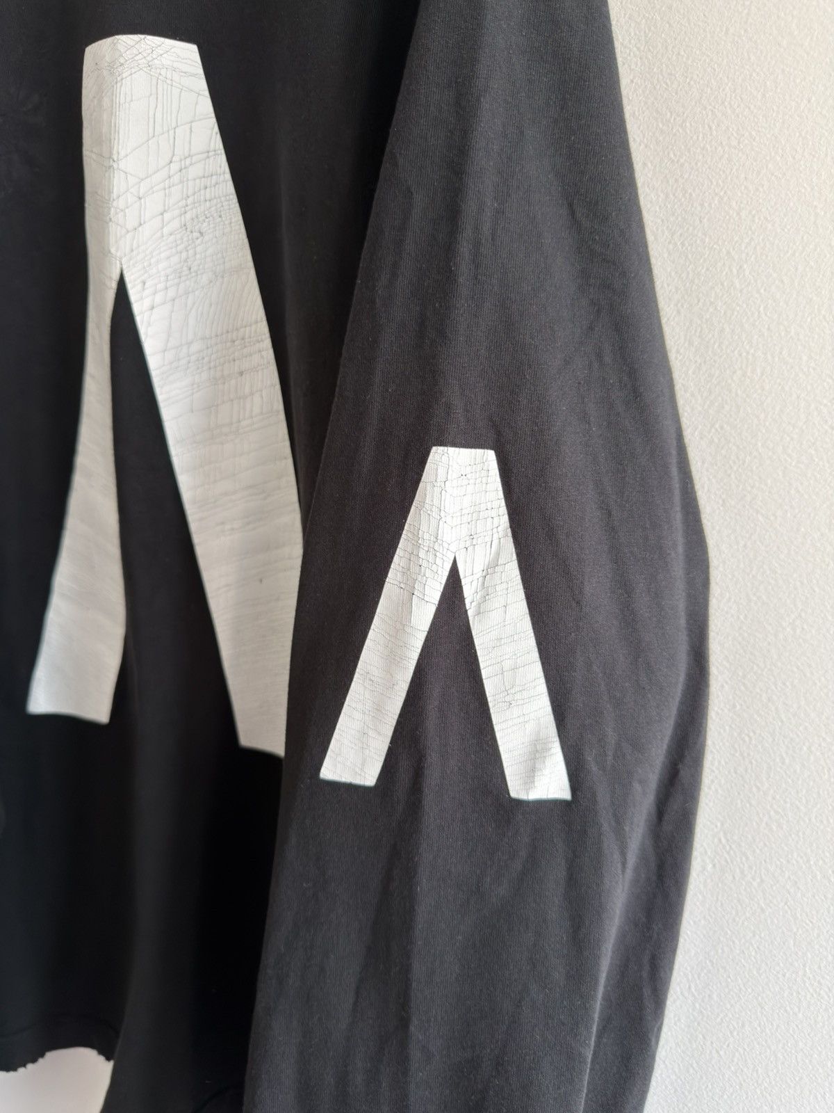 Balenciaga BALENCIAGA DEMNA ARCHIVE LIMITED EDITION MUSIC T SHIRT BAND Size US M / EU 48-50 / 2 - 2 Thumbnail