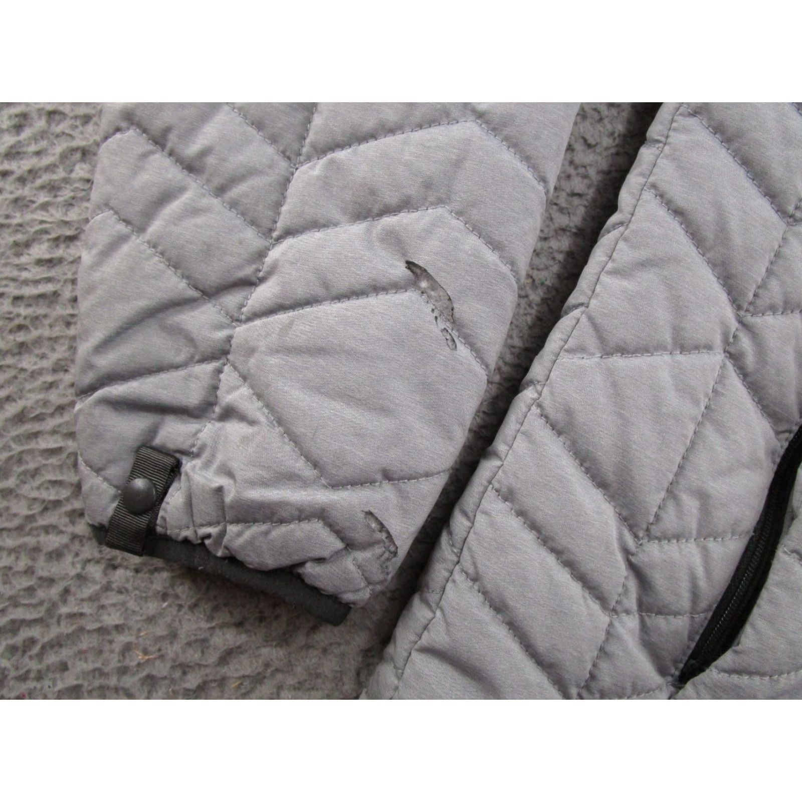 The North Face The North Face Bombay Quilted Gray Puffer Zip Up Jacket Women L NF0A2TJK Read Size L / US 10 / IT 46 - 5 Thumbnail