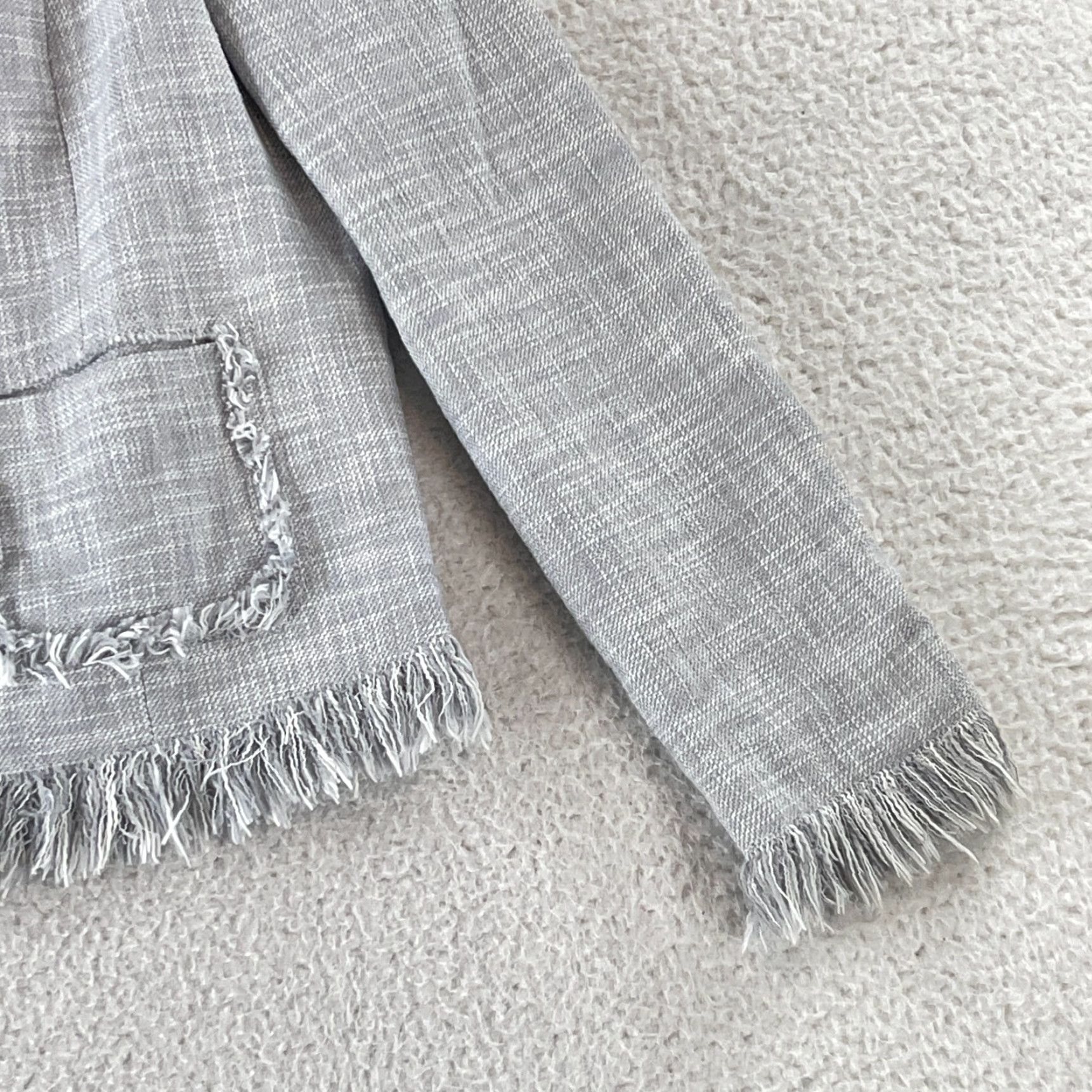 Rebecca Taylor Rebecca Taylor Slub Suiting Jacket Womens Size 4 Gray Fringe Hem Full Zip LS Jacket Size S / US 4 / IT 40 - 4 Thumbnail