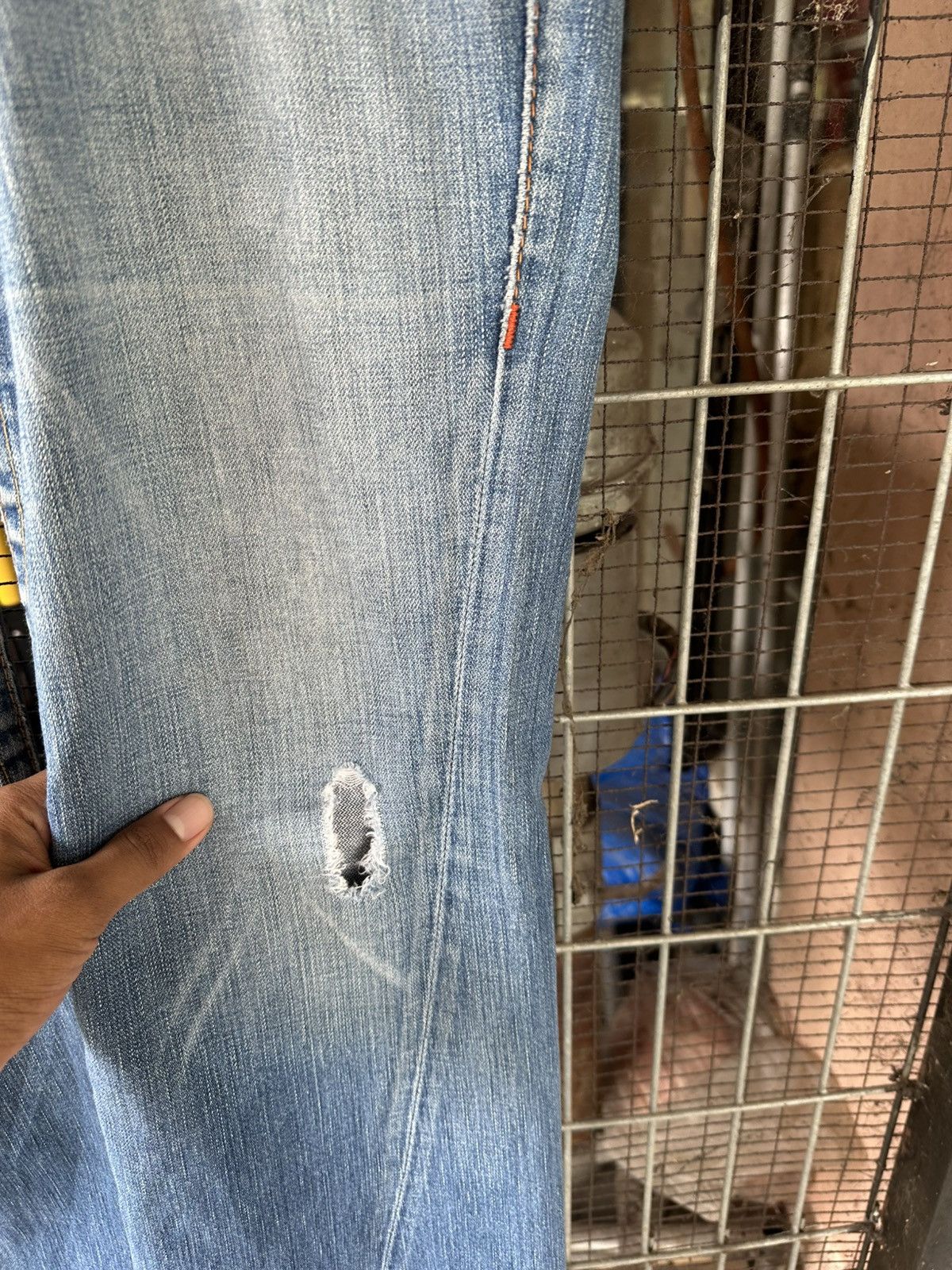True Religion 👹Vintage True Religion Distressed Flare Jeans Size US 31 - 8 Thumbnail