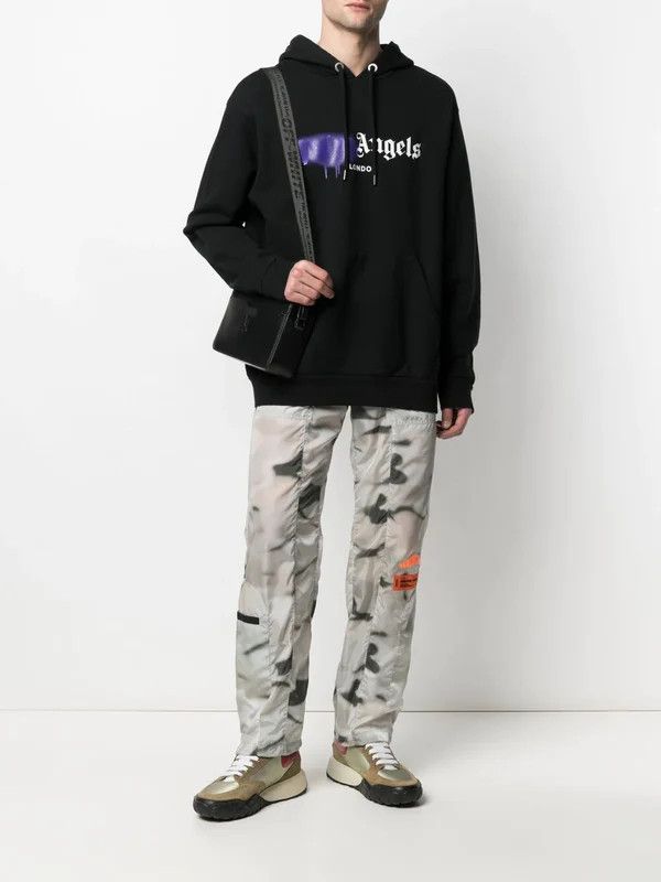Palm Angels o1w1db10824 London Sprayed Hoodie in Black Size US M / EU 48-50 / 2 - 3 Thumbnail