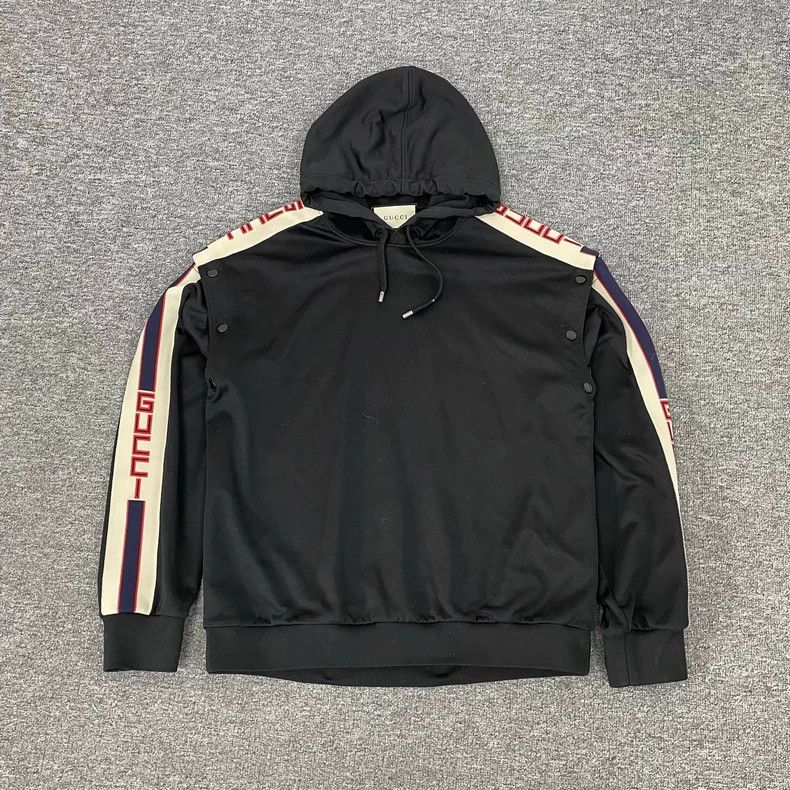 Gucci Gucci String Logo Hooded Sweatshirt 2502-Nextarrow Size US S / EU 44-46 / 1 - 1 Thumbnail