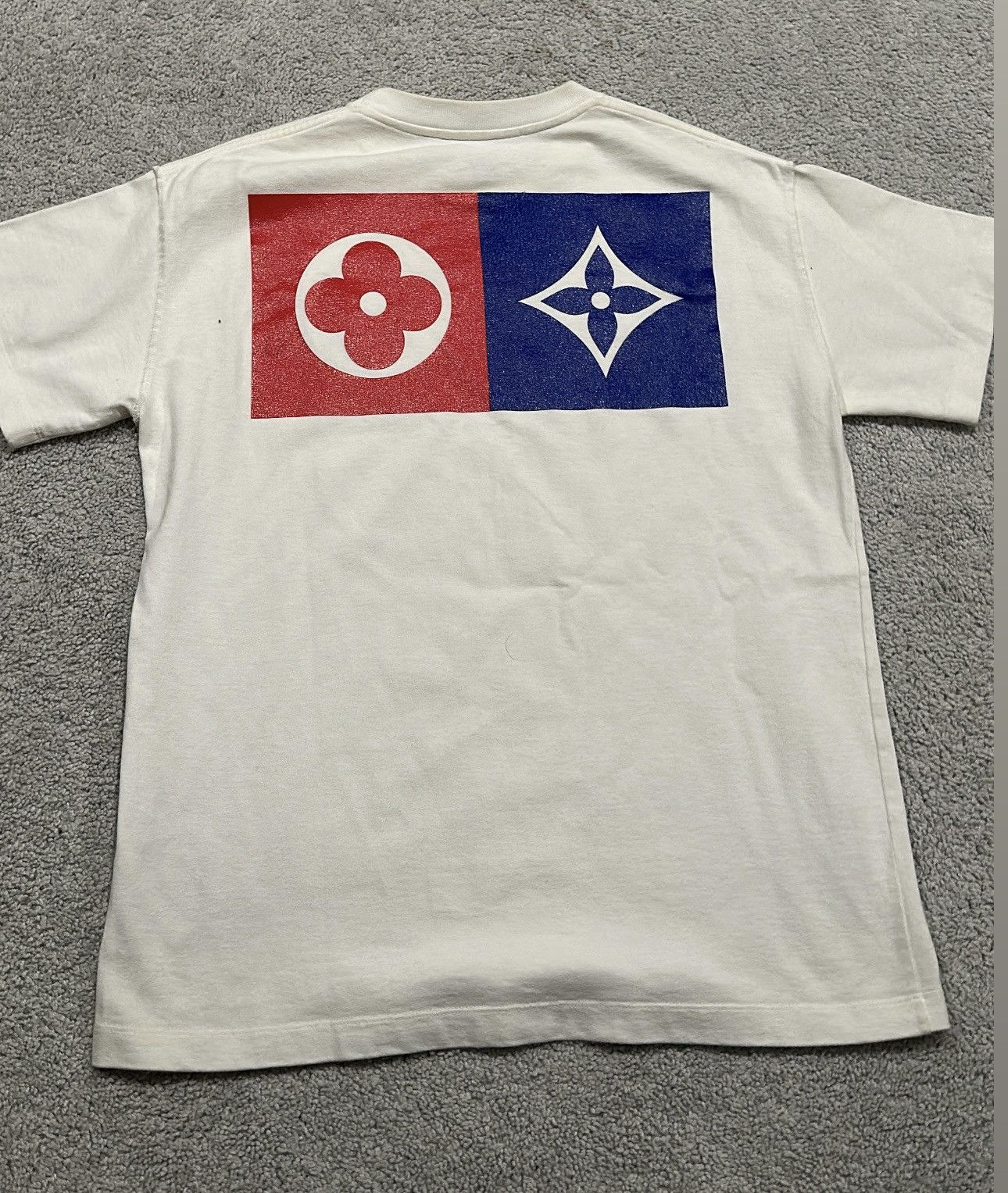 Louis Vuitton Louis Vuitton 2EME Estage T Shirt Size US S / EU 44-46 / 1 - 2 Thumbnail