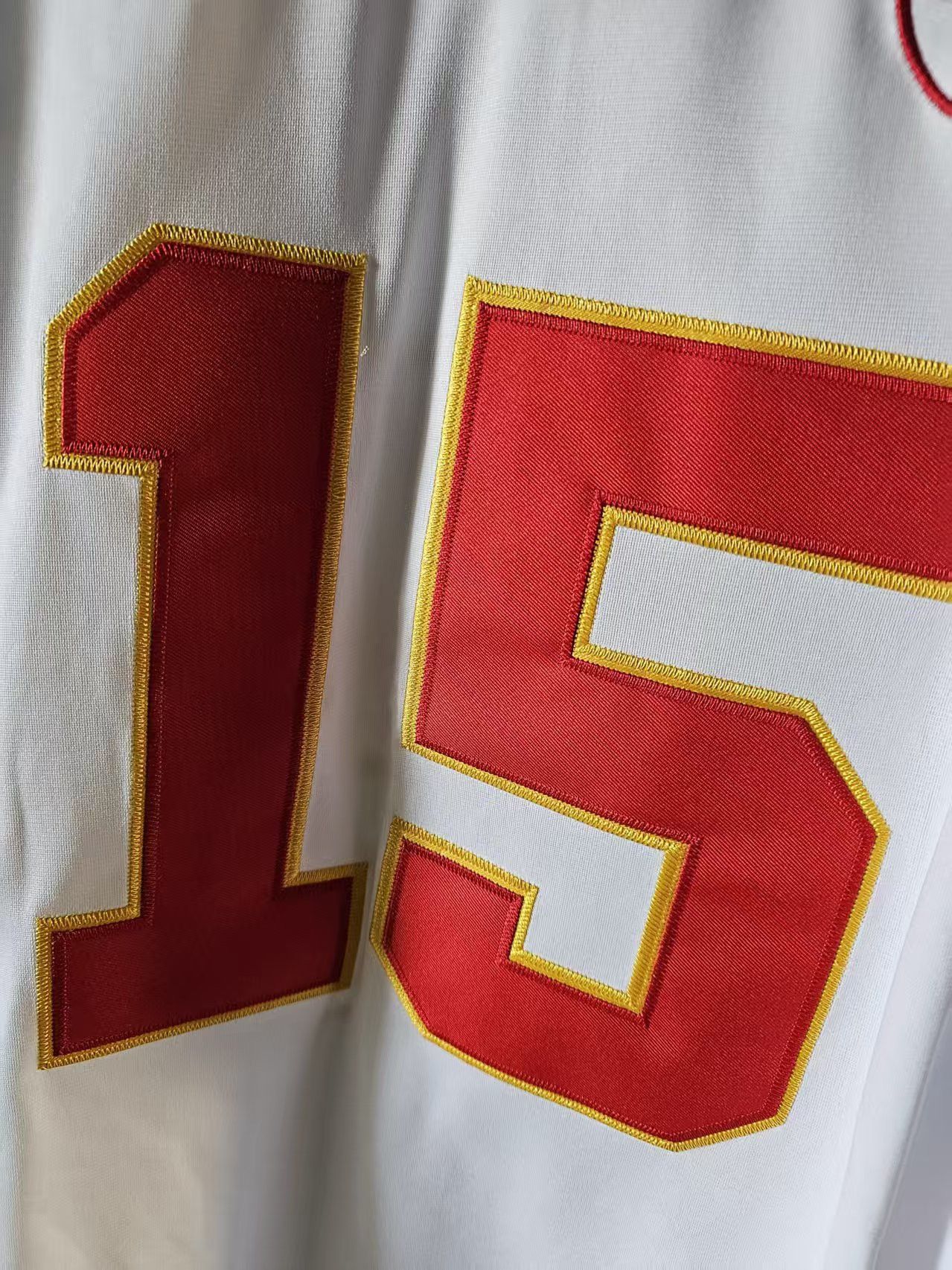 NFL Kansas City Chiefs 15 Patrick Mahomes Jersey White Size US XL / EU 56 / 4 - 3 Thumbnail