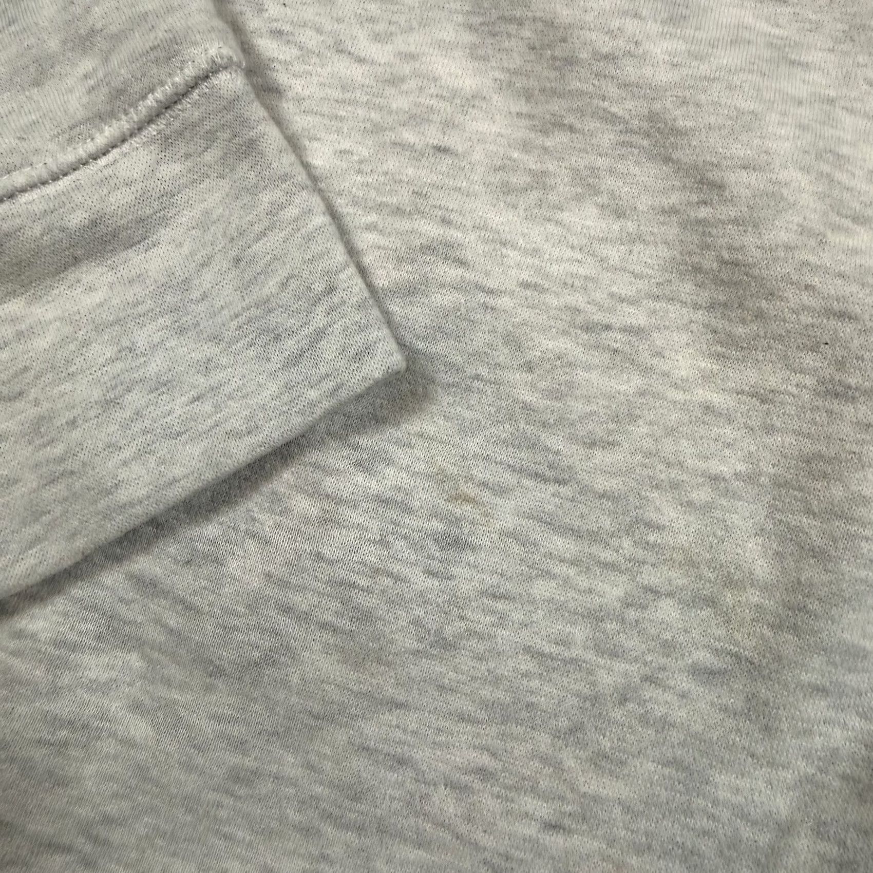 Champion VINTAGE Champion Sweatshirt Men XL Gray Crewneck Embroidered Wolverines Michigan Slimline? Size US XL / EU 56 / 4 - 6 Thumbnail