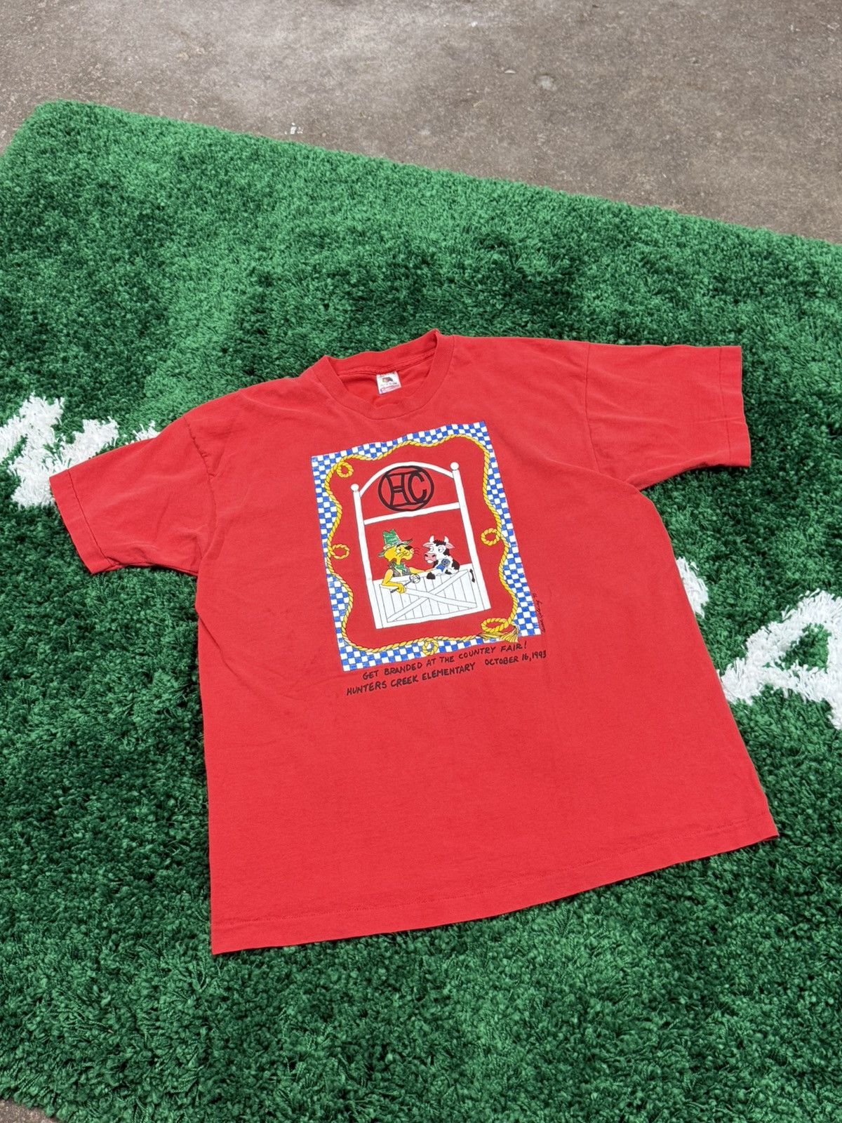 Fruit Of The Loom × Vintage Vintage Farmer Cartoon Cow Dog Fair Tee Red XL 90s Stitch Size US XL / EU 56 / 4 - 2 Thumbnail