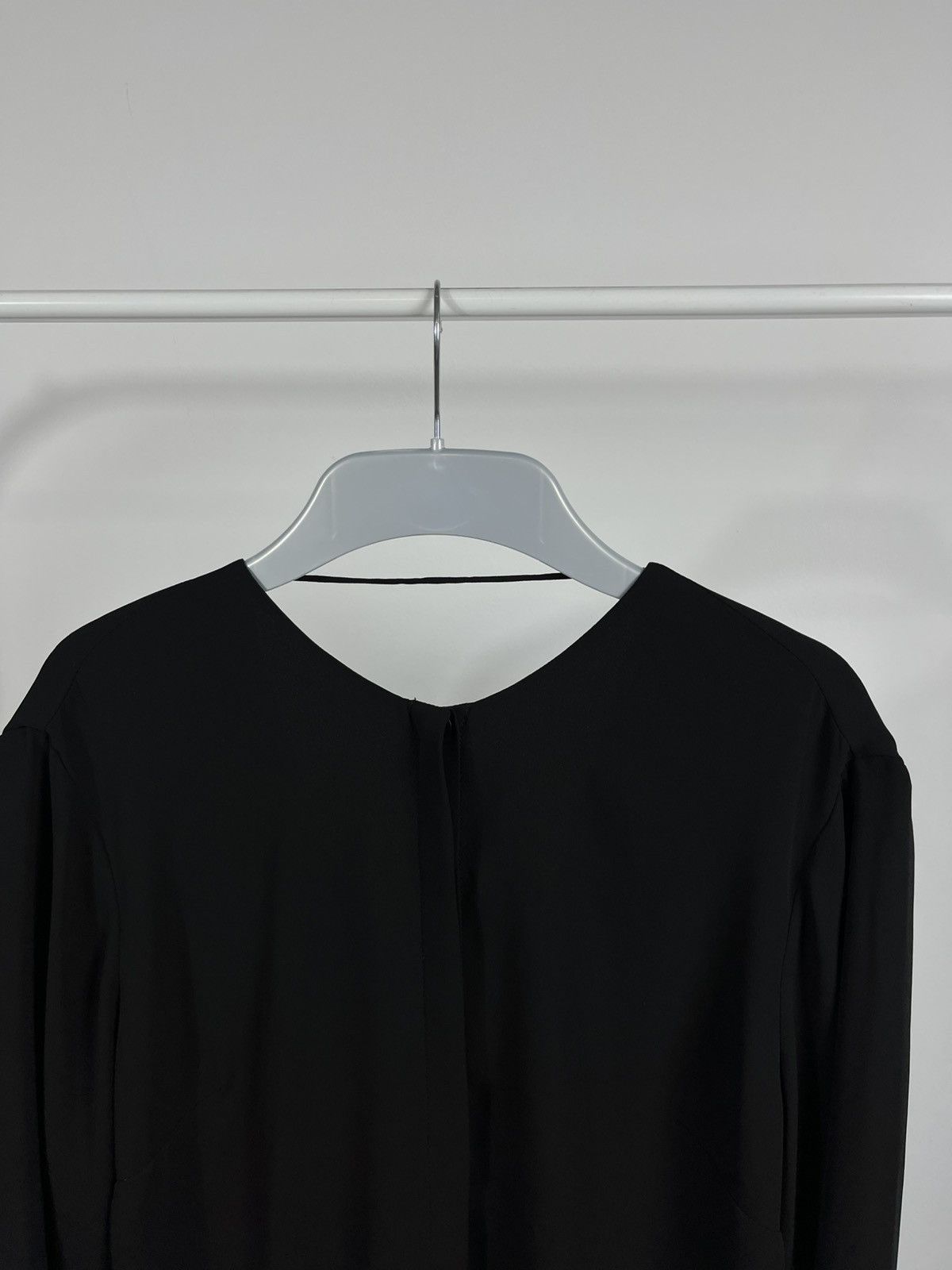 Dion Lee Dion Lee Black Cut-Out Back Long Sleeve Blouse Size US 6 Size M / US 6-8 / IT 42-44 - 2 Thumbnail