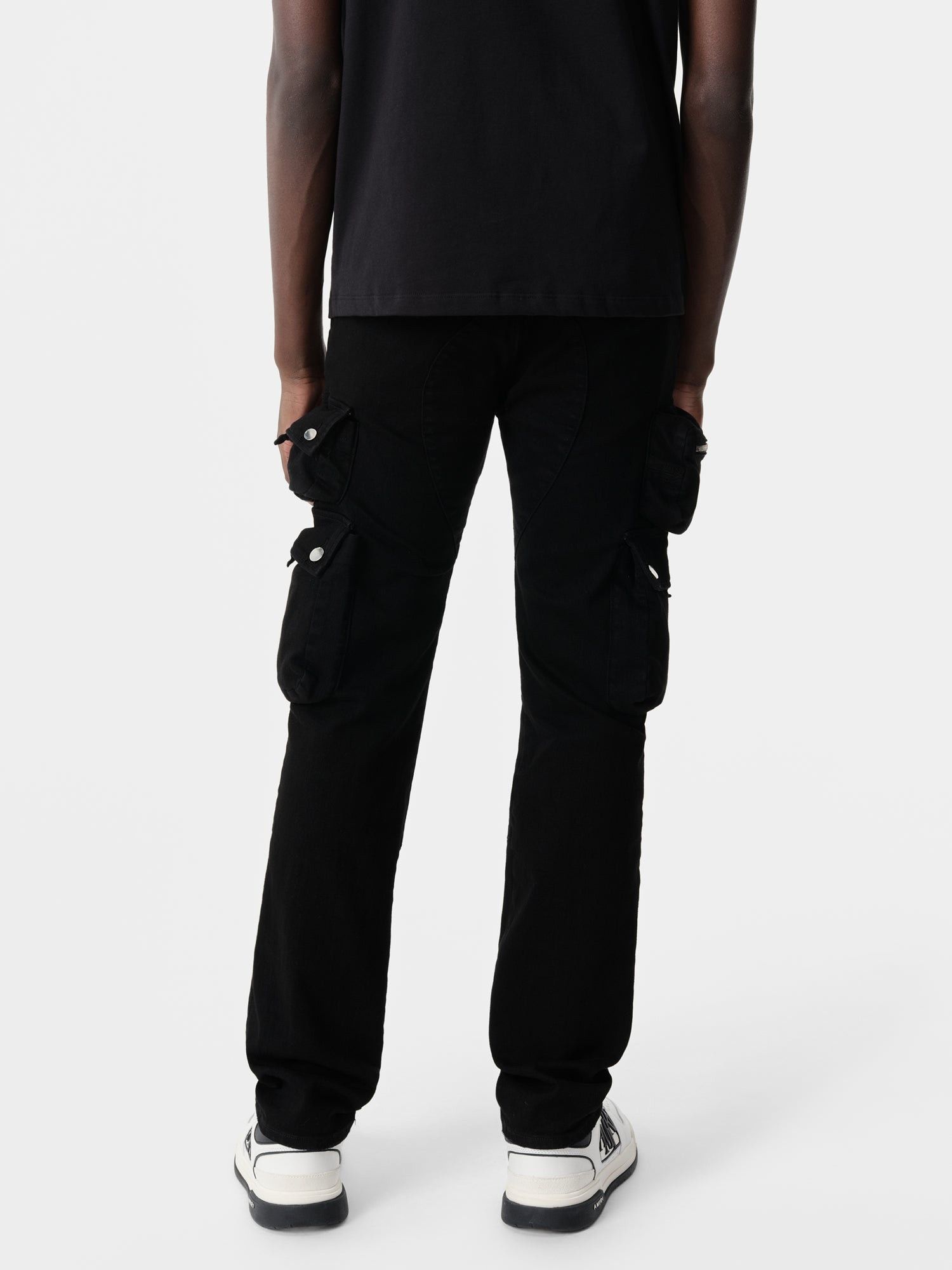 Amiri oc11z0225 Tactical Cargo Jeans in Black Size US 40 / EU 56 - 4 Thumbnail