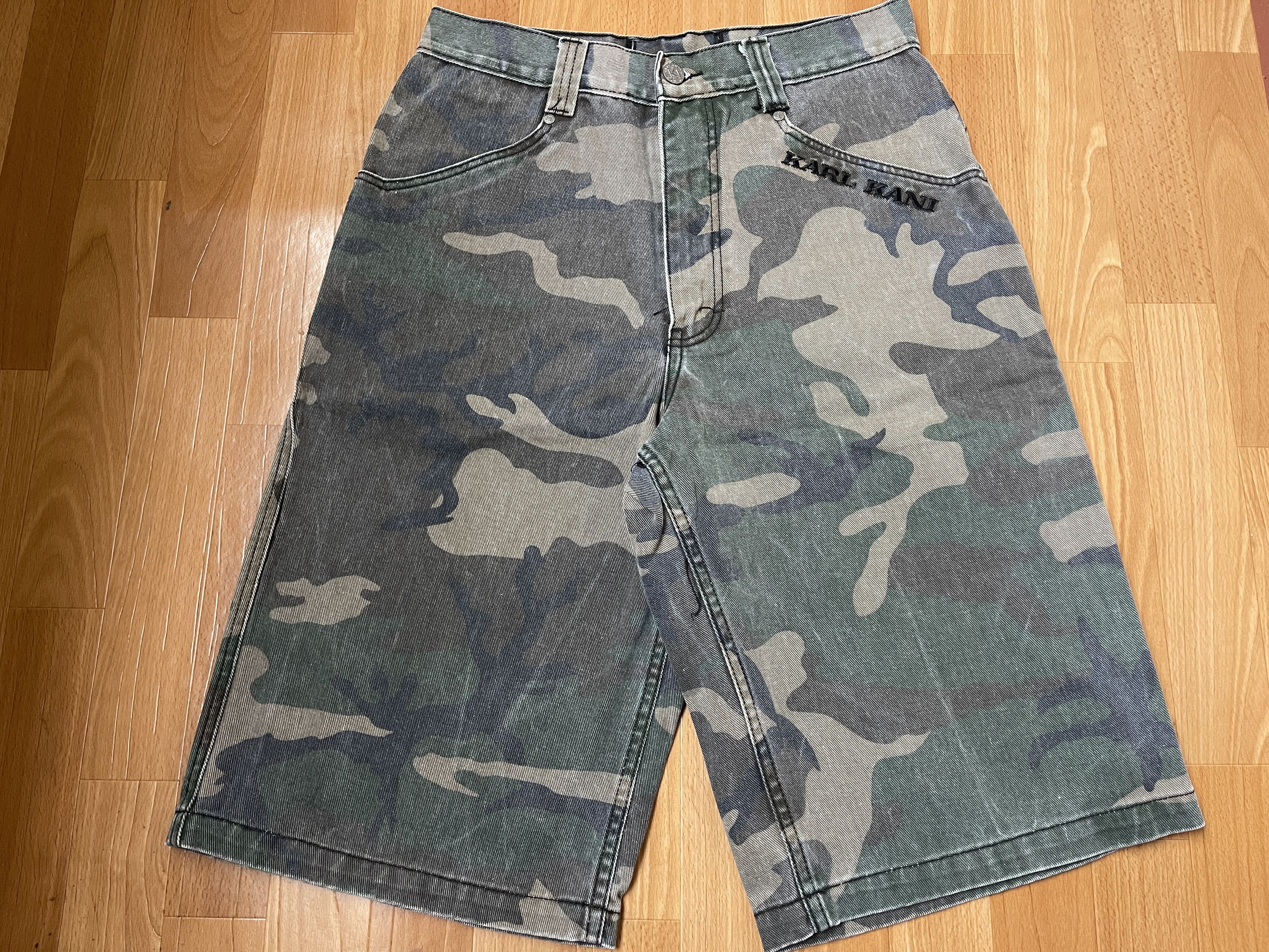 Karl Kani KARL KANI shorts, baggy, vintage Kani jeans 90s hip hop W 30 Size US 30 / EU 46 - 3 Thumbnail