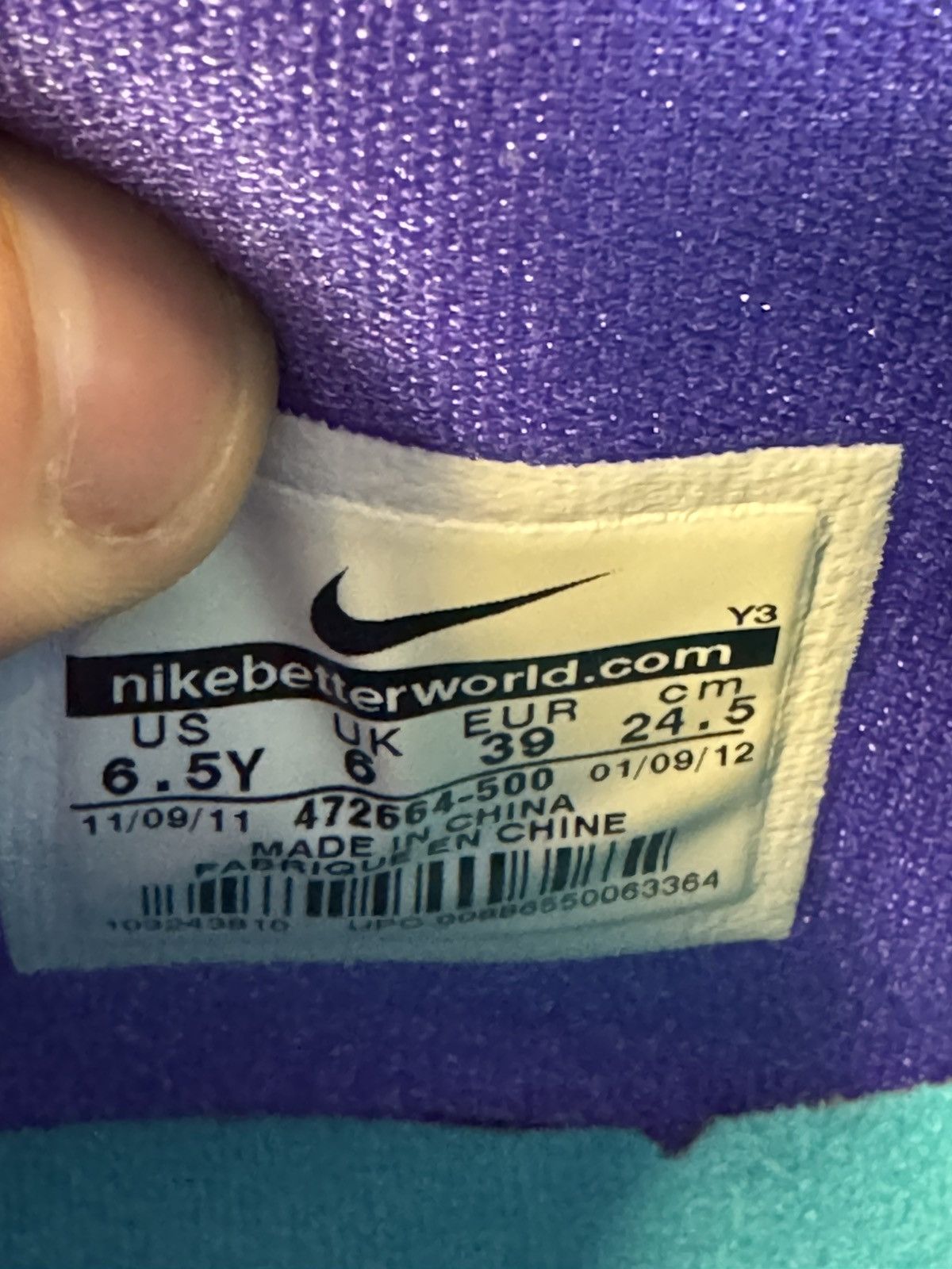 Nike Lebron 9 Hornets Size US 6.5 / EU 39-40 - 7 Thumbnail