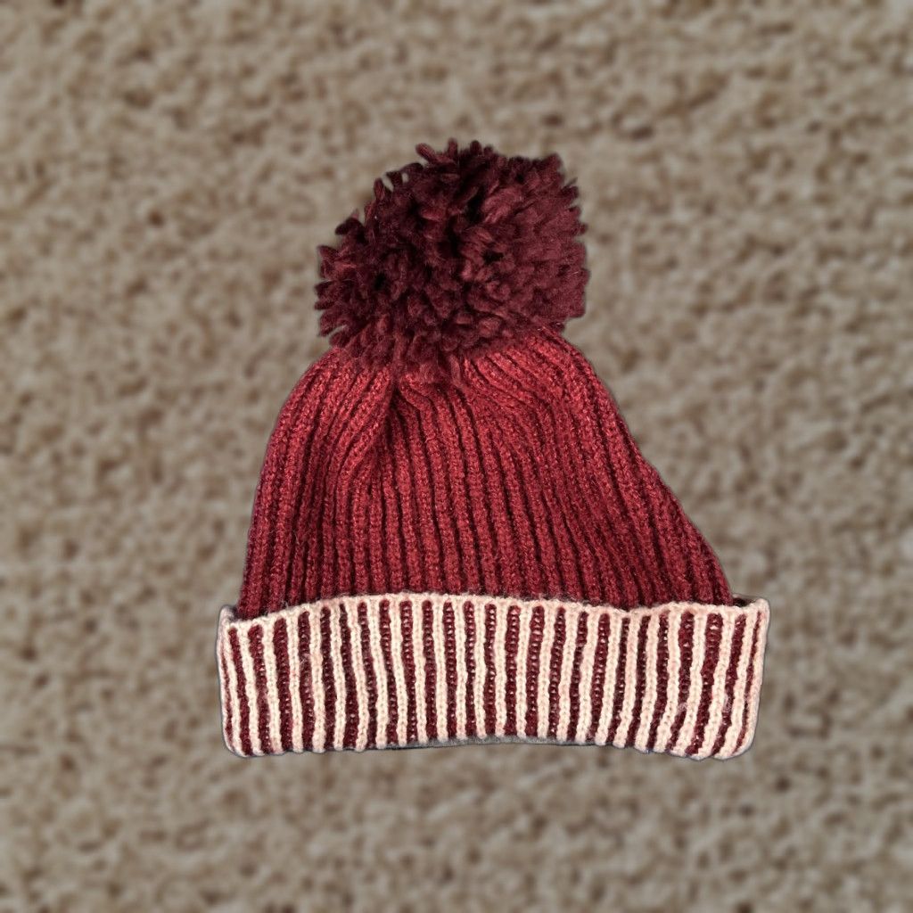 Vintage Berkshire Handkerchief Co Beanie Adult One Size Red Knit 100% Polyester Pom Hat/Cap Unisex Adults Winter Blackout? Size ONE SIZE - 1 Thumbnail
