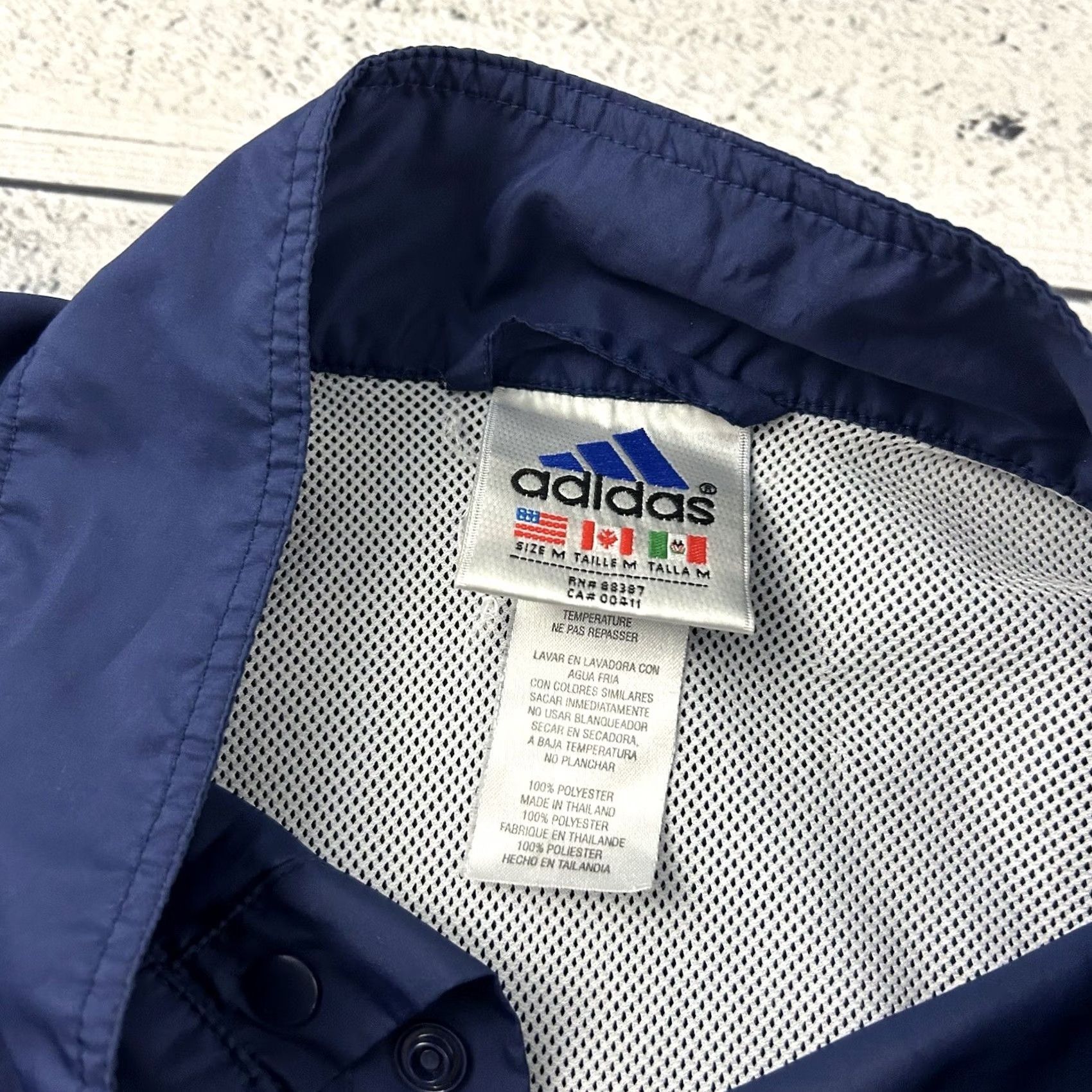 Adidas Vintage Adidas Pullover Jacket Men's M Blue Snap Button Windbreaker Size US M / EU 48-50 / 2 - 2 Thumbnail