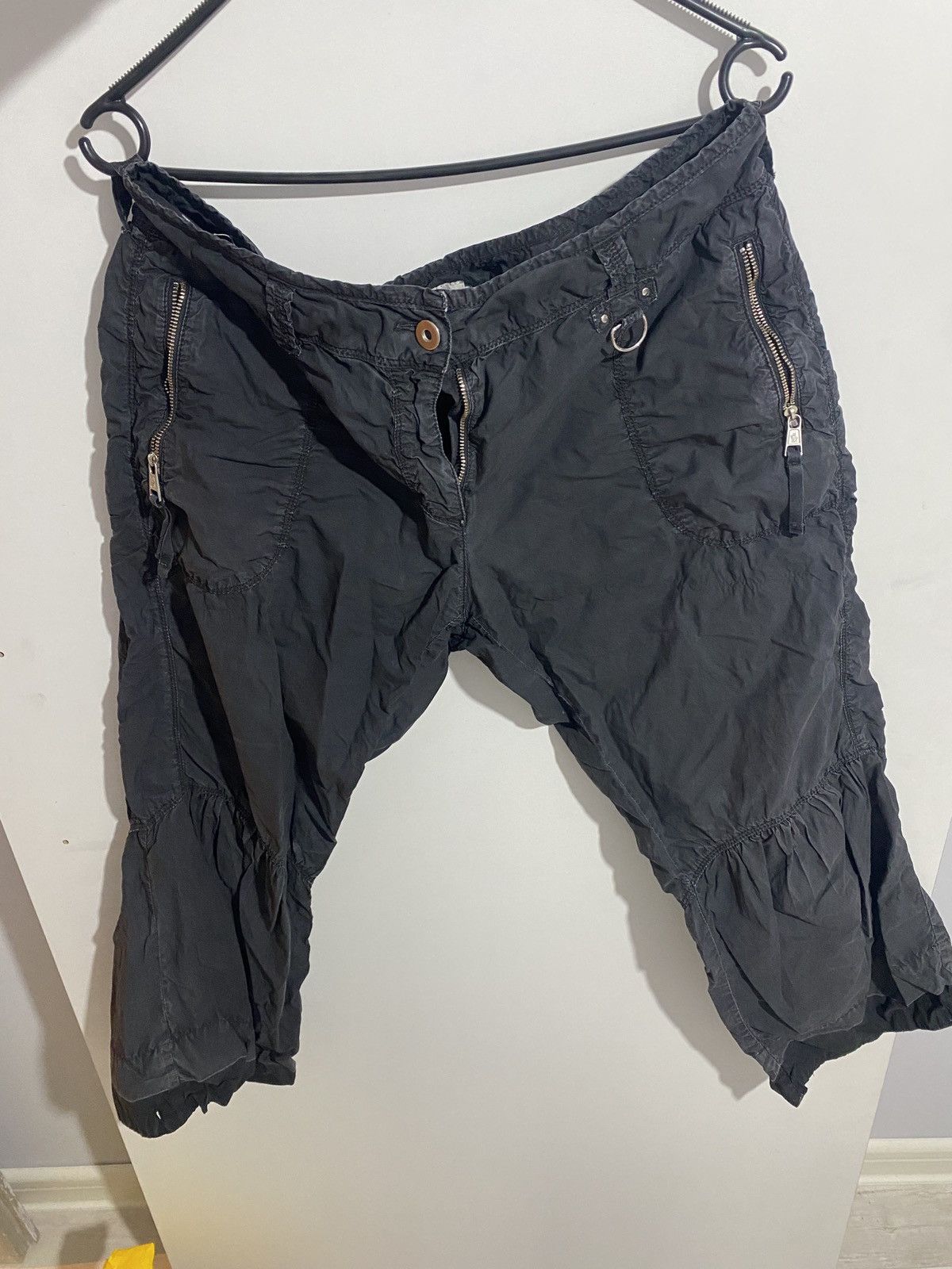Moncler Moncler Luxury women cargo pants Size 34" / US 12 / IT 48 - 1 Thumbnail