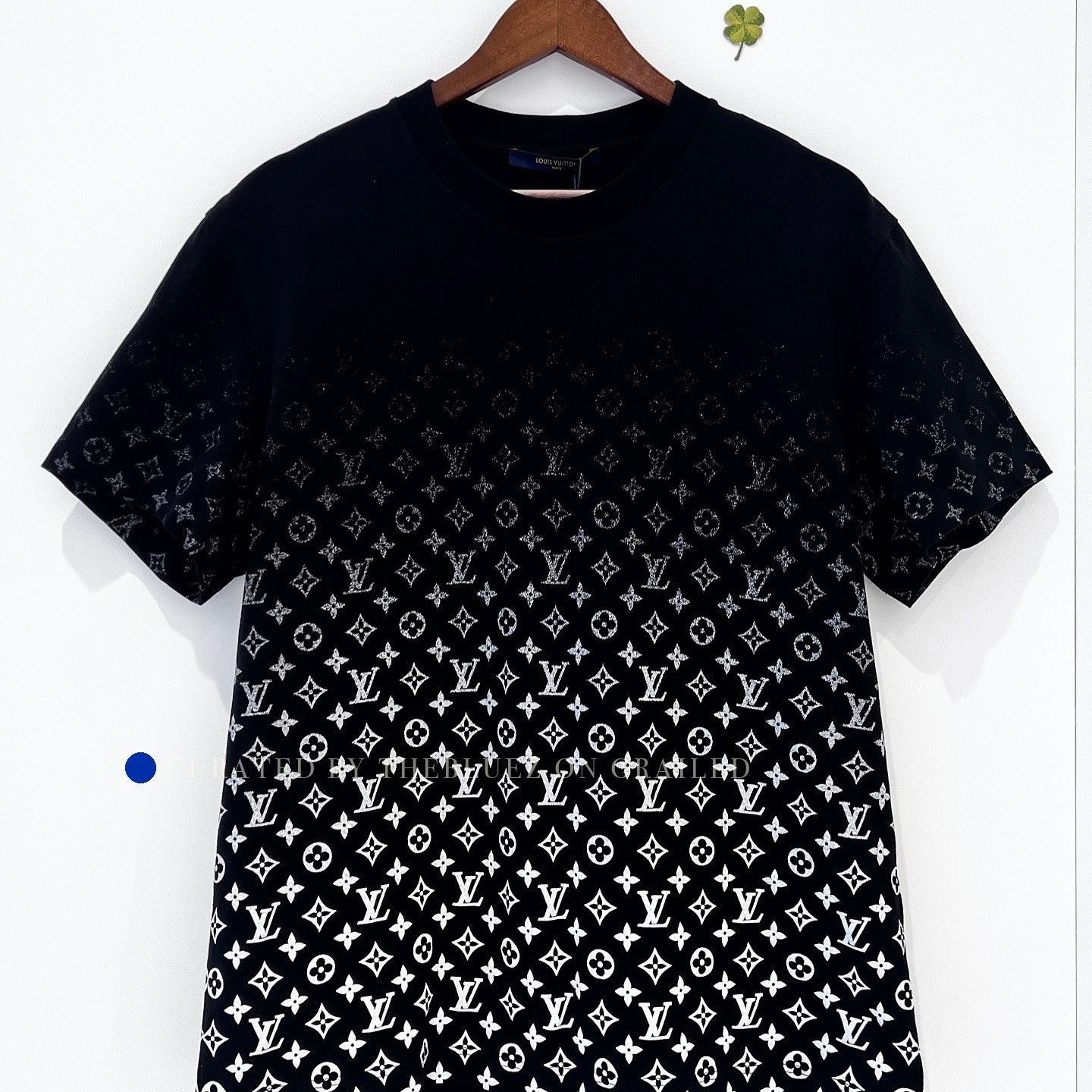 Louis Vuitton Black Gradient Monogram Short Sleeve T-Shirt Size US XL / EU 56 / 4 - 1 Thumbnail