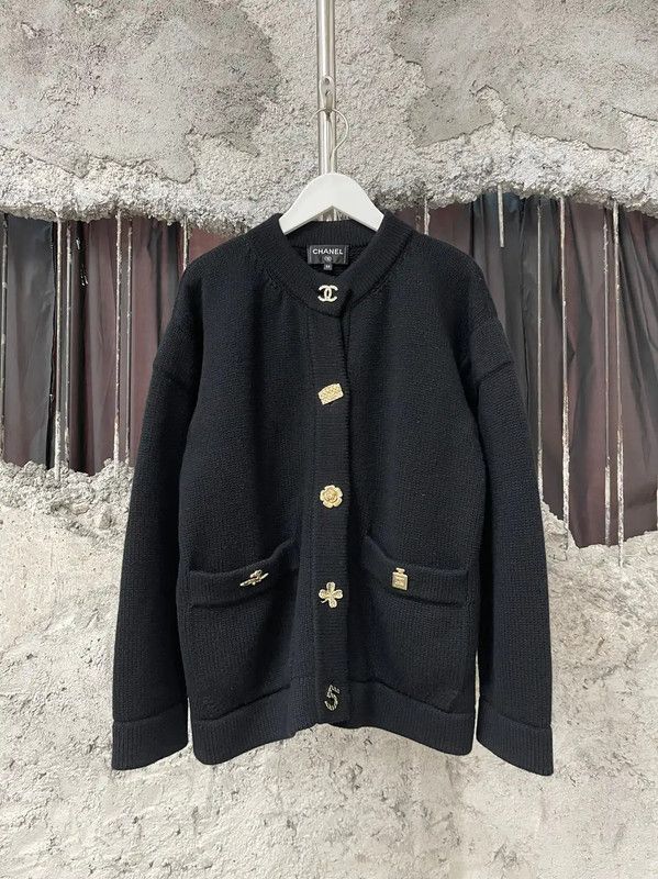Chanel Chanel Black Wool Cardigan for Women 0089 Size ONE SIZE - 1 Thumbnail