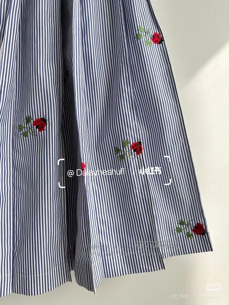 Comme des Garcons Comme Des Garcons size F Beetle Embroidered Skater Skirt Size 23" - 4 Thumbnail