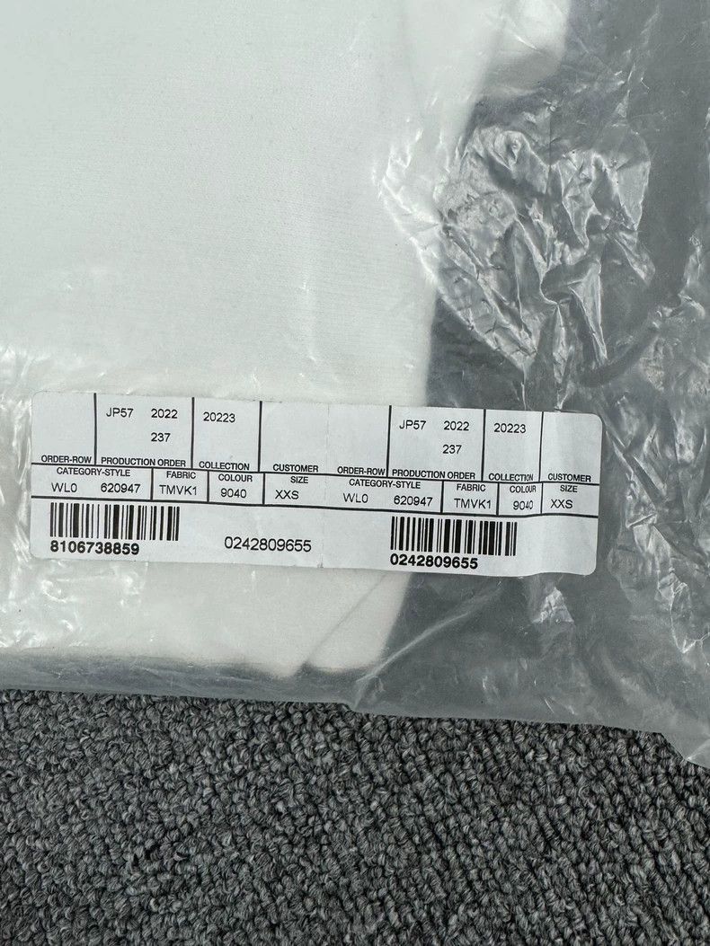 Balenciaga Balenciaga Fashion Institute White Clothing Academy Hoodie- Size US XXS / EU 40 - 6 Thumbnail
