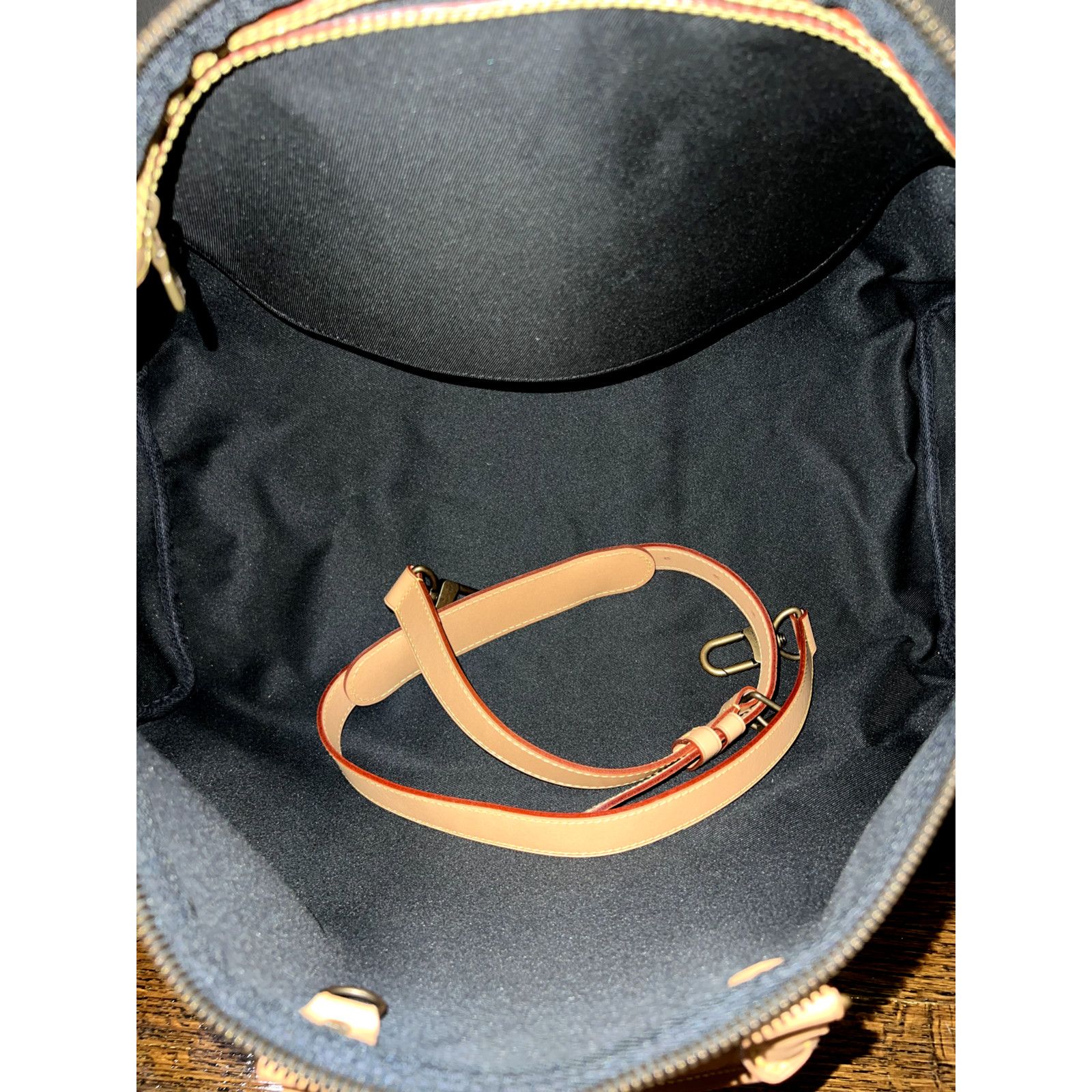 Louis Vuitton Louis Vuitton Supreme Keepall Bandouliere Travel Bag Size ONE SIZE - 10 Thumbnail