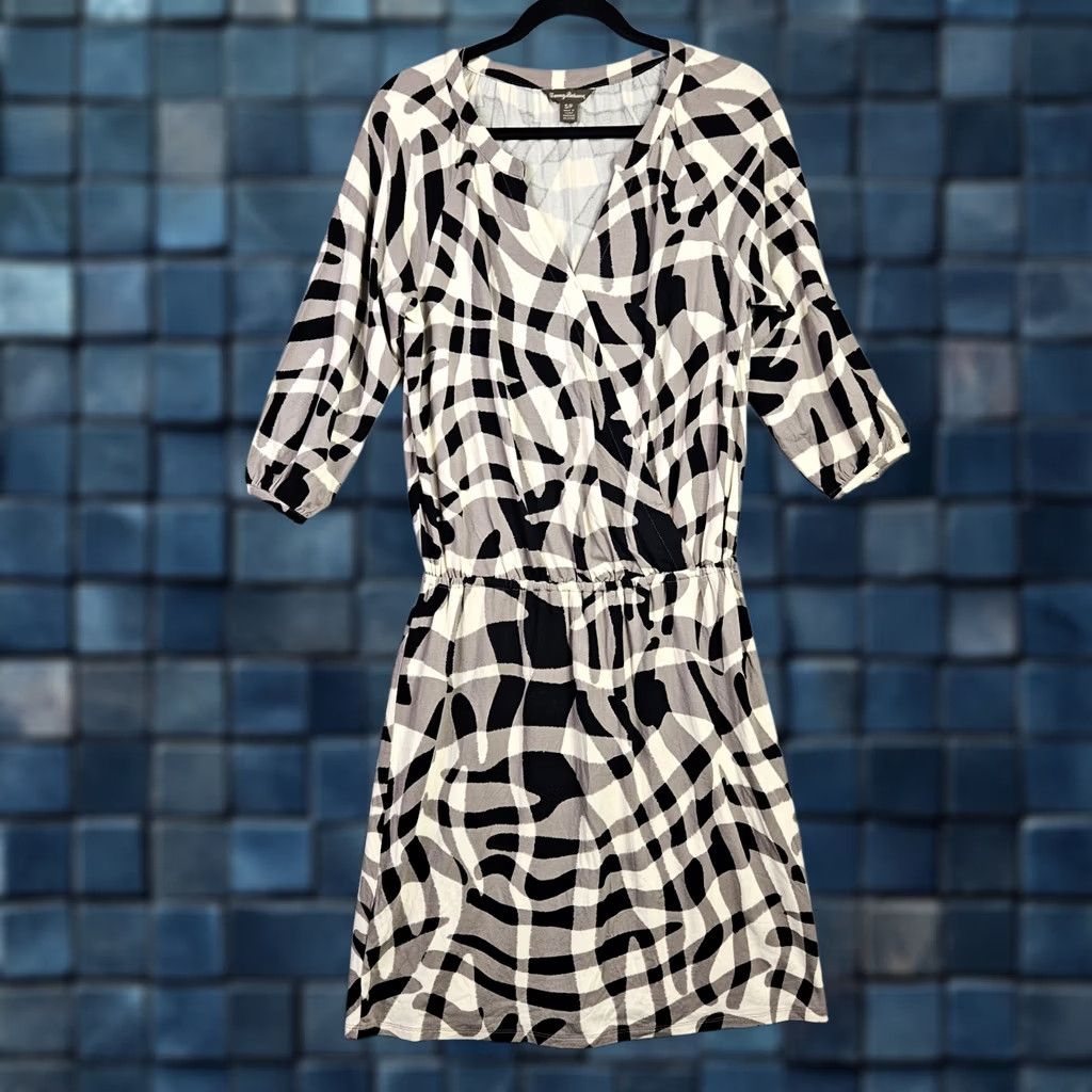Tommy Bahama Tommy Bahama Dress Women’s S Black Beige Abstract Print 3/4 Sleeve Wrapped A-Line Vintage No Size S / US 4 / IT 40 - 1 Thumbnail
