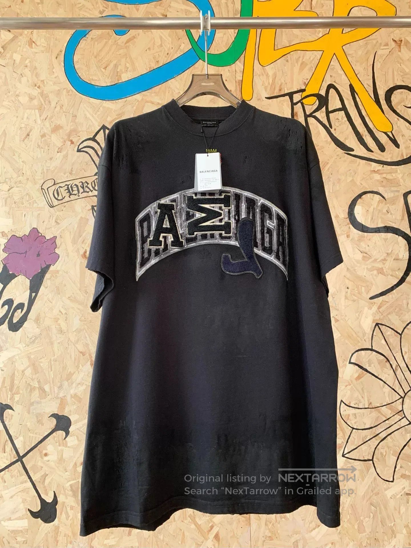 Balenciaga Black Graphic Short Sleeve Shirt. Size US L / EU 52-54 / 3 - 1 Thumbnail