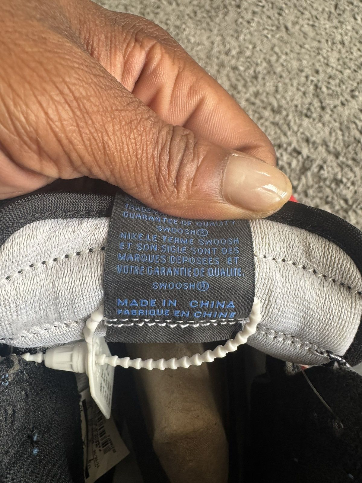 Jordan Brand Air jordan 1 royal 2017 release Size US 7 / EU 40 - 11 Thumbnail