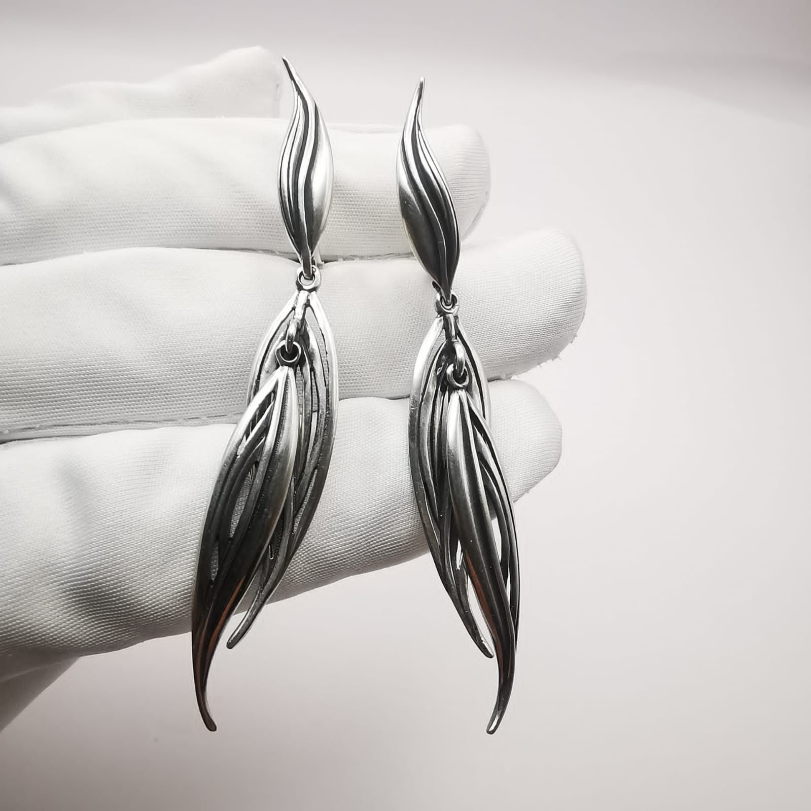 Sterling Silver Vintage Women's jewelry Earrings 925 Sterling Silver Size ONE SIZE - 2 Thumbnail