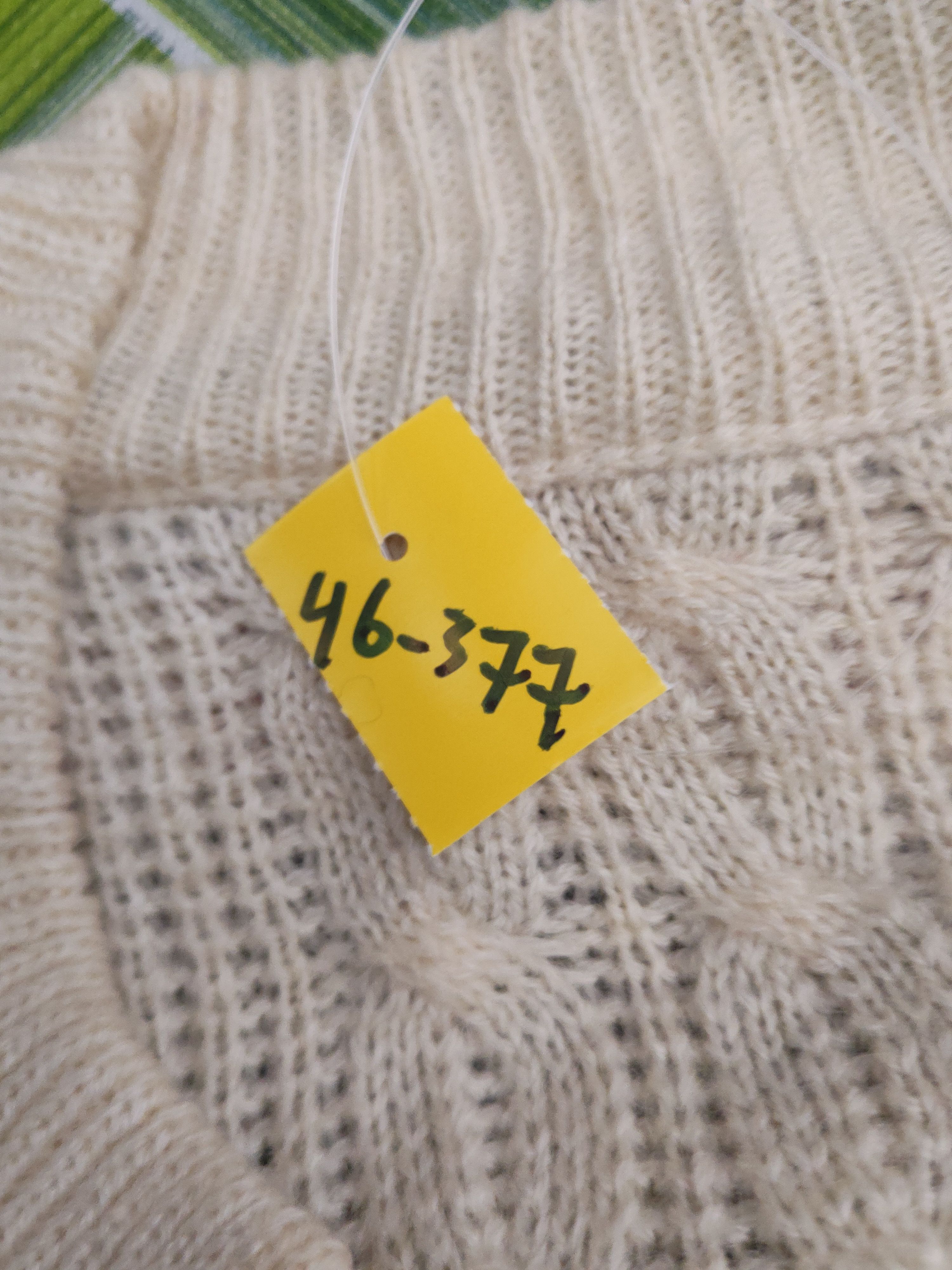 Japanese Brand DL Japanese Brand Cream Knitwear Sweaters #46-377 Size L / US 10 / IT 46 - 10 Thumbnail