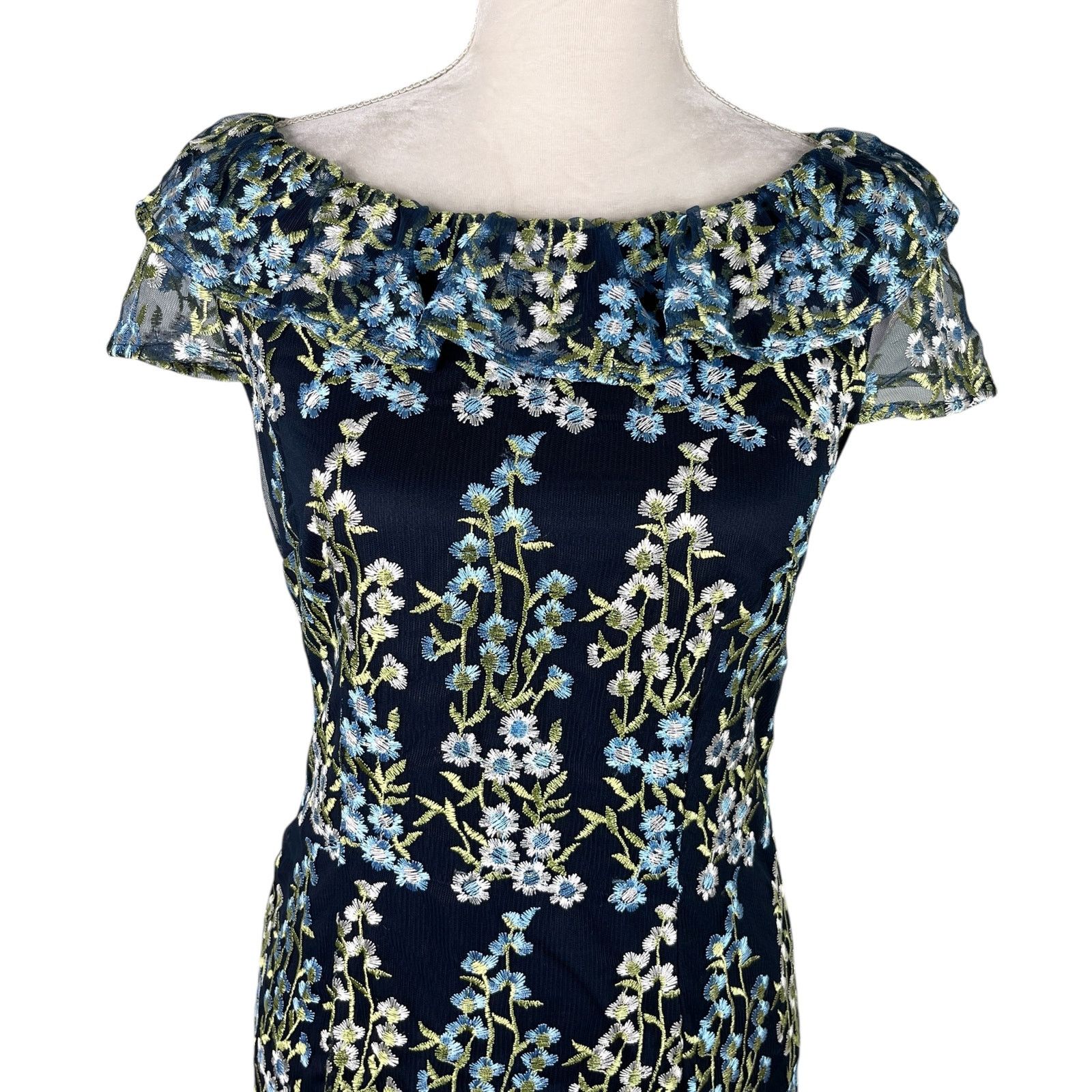 Karl Lagerfeld Karl Lagerfeld Paris Floral Midi Dress Navy Blue 6 Size M / US 6-8 / IT 42-44 - 10 Thumbnail
